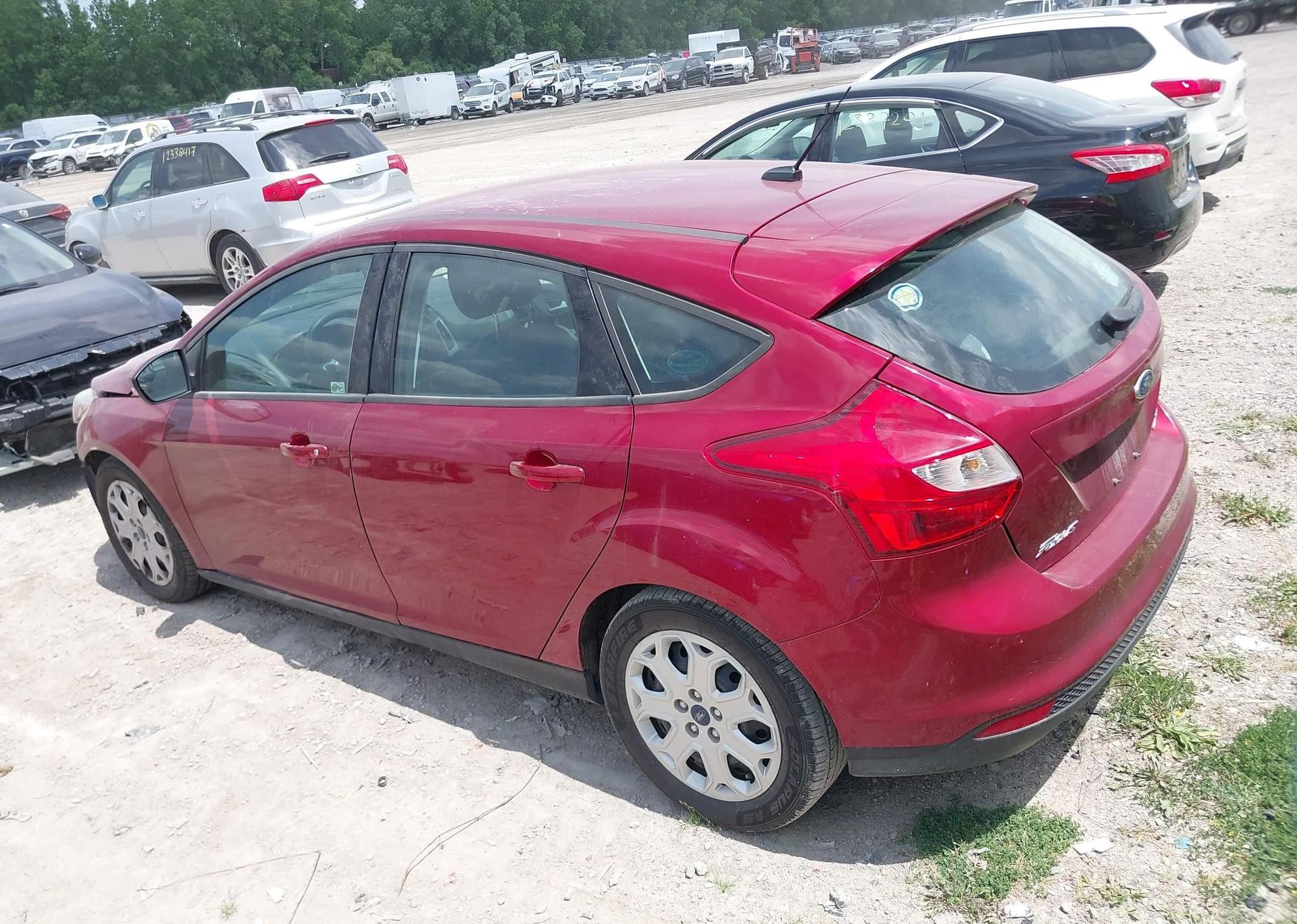 2014 FORD FOCUS SE