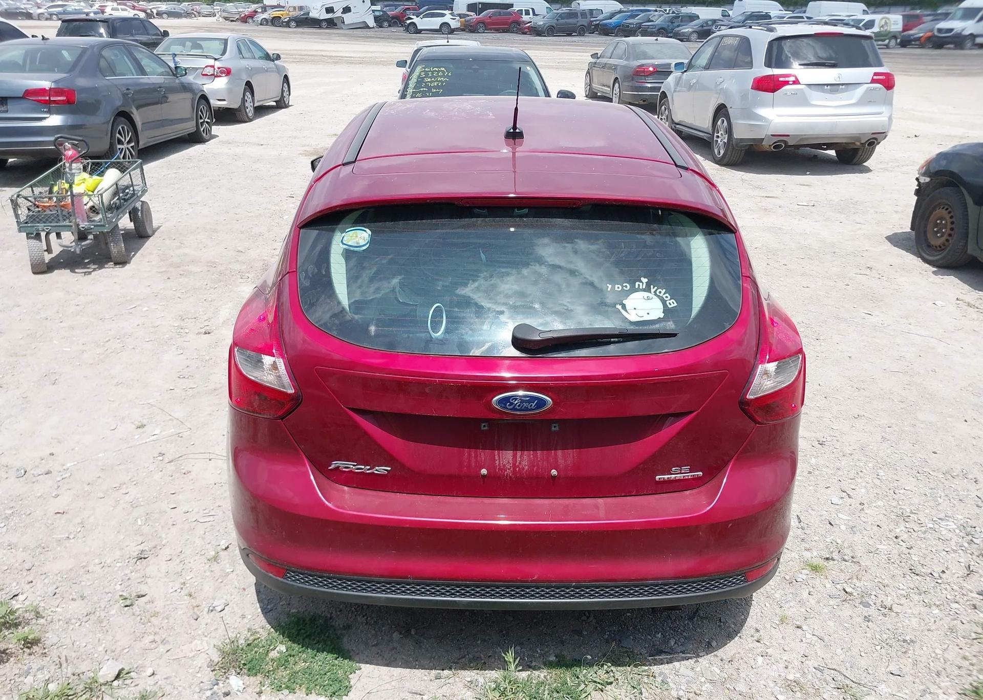 2014 FORD FOCUS SE