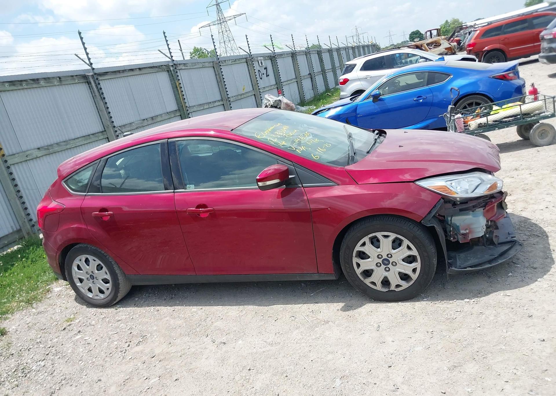 2014 FORD FOCUS SE