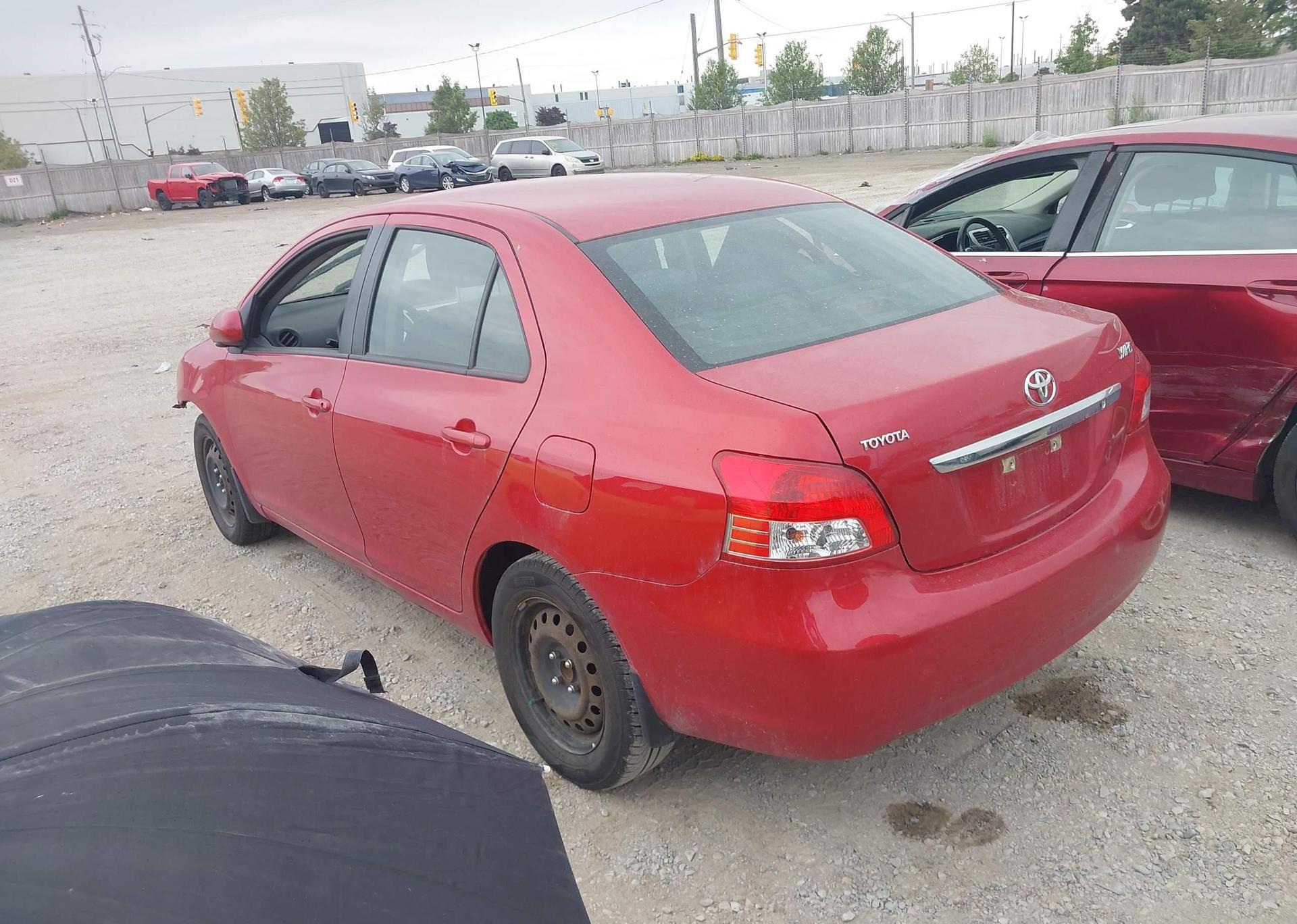 2009 TOYOTA YARIS