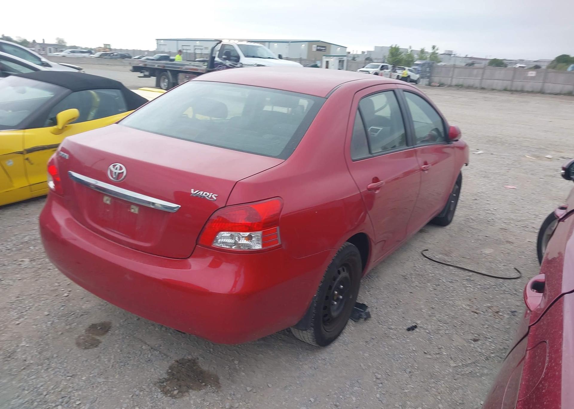 2009 TOYOTA YARIS