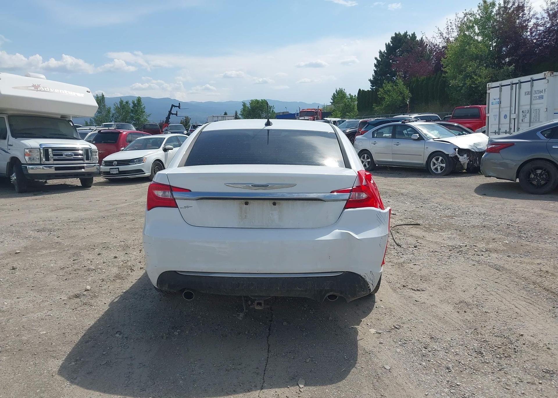 2013 CHRYSLER 200 LIMITED