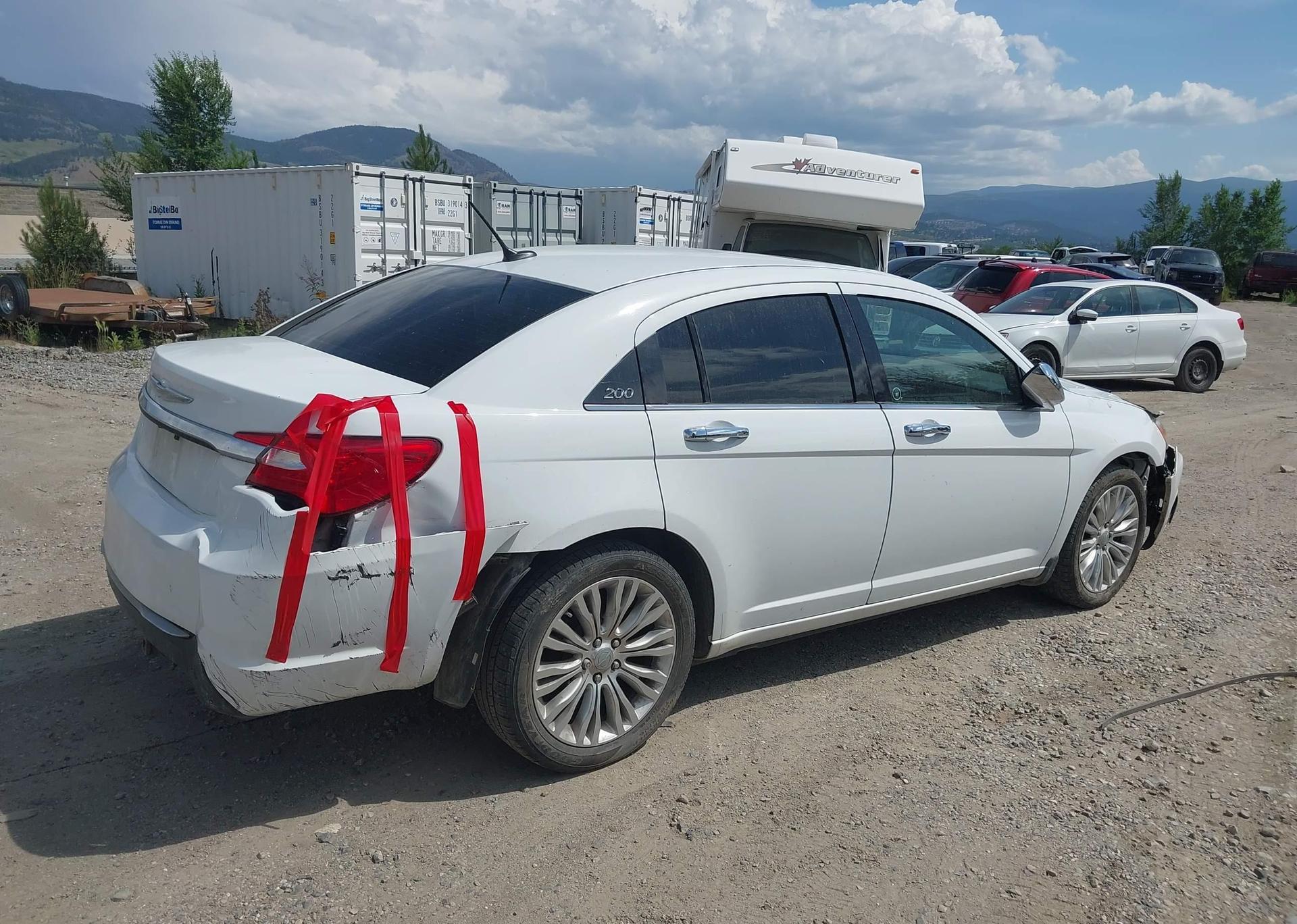 2013 CHRYSLER 200 LIMITED