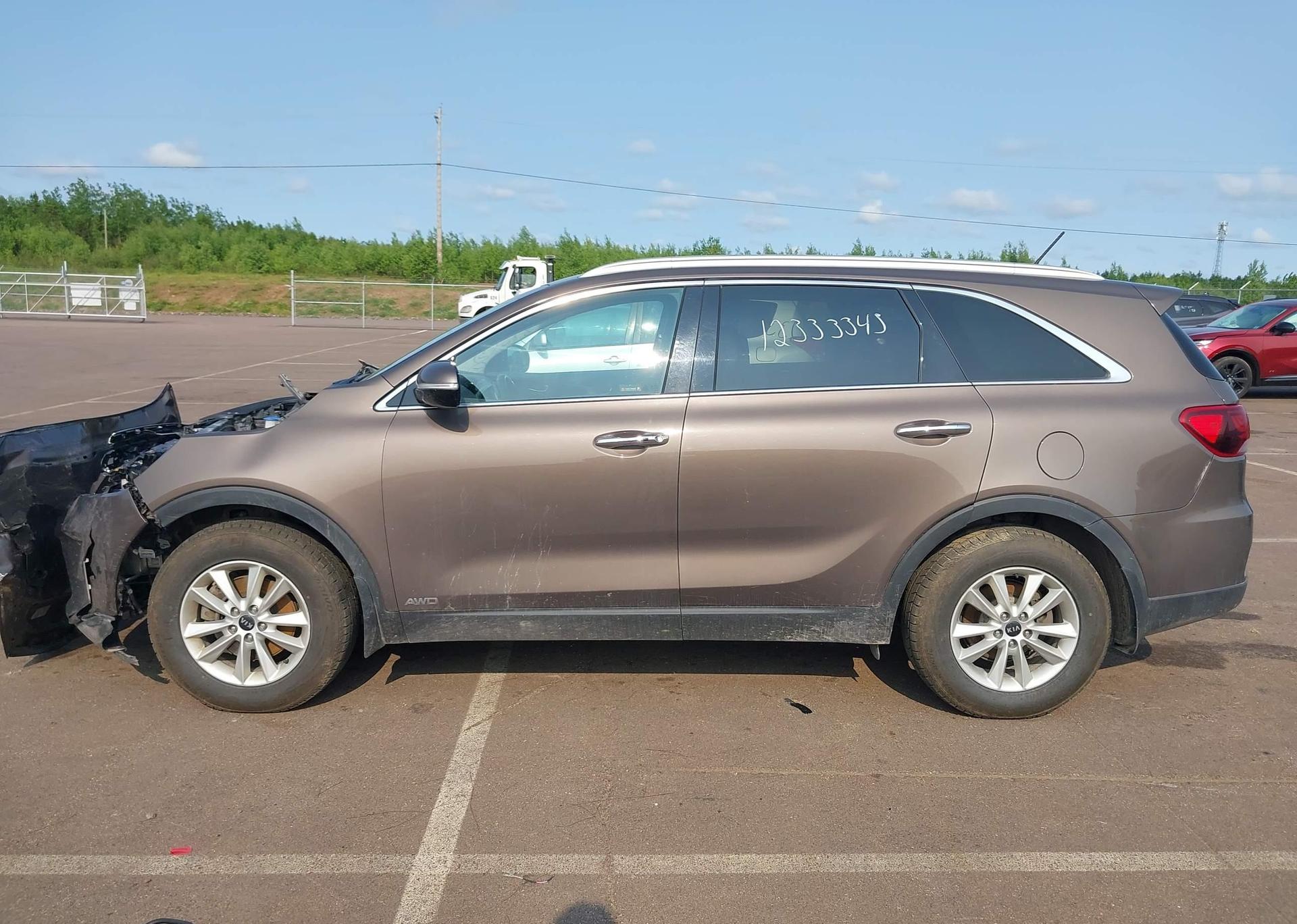 2019 KIA SORENTO 2.4L EX