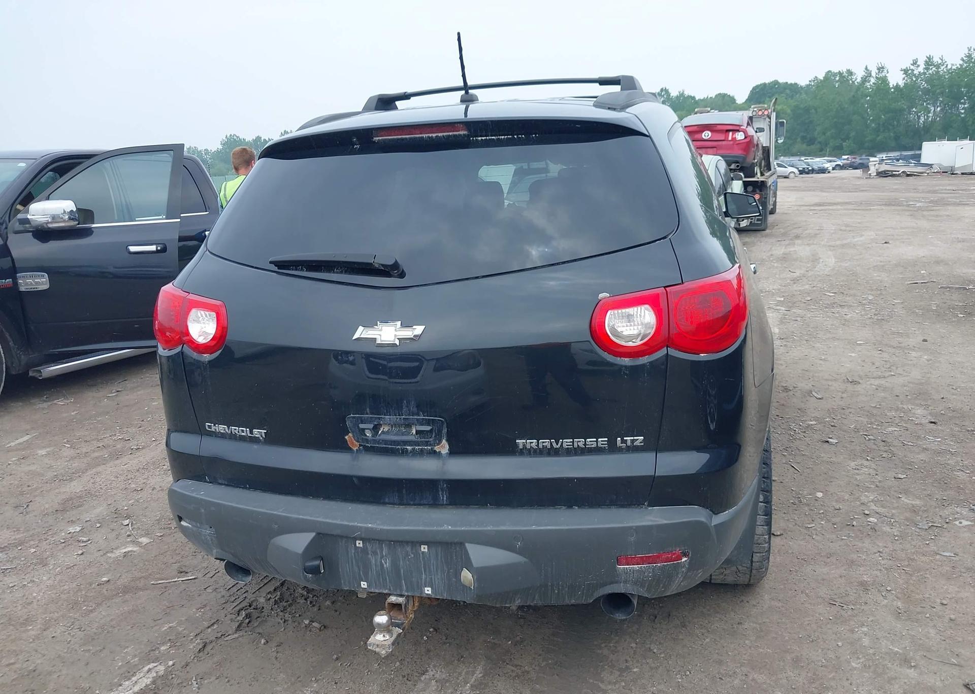 2010 CHEVROLET TRAVERSE LTZ