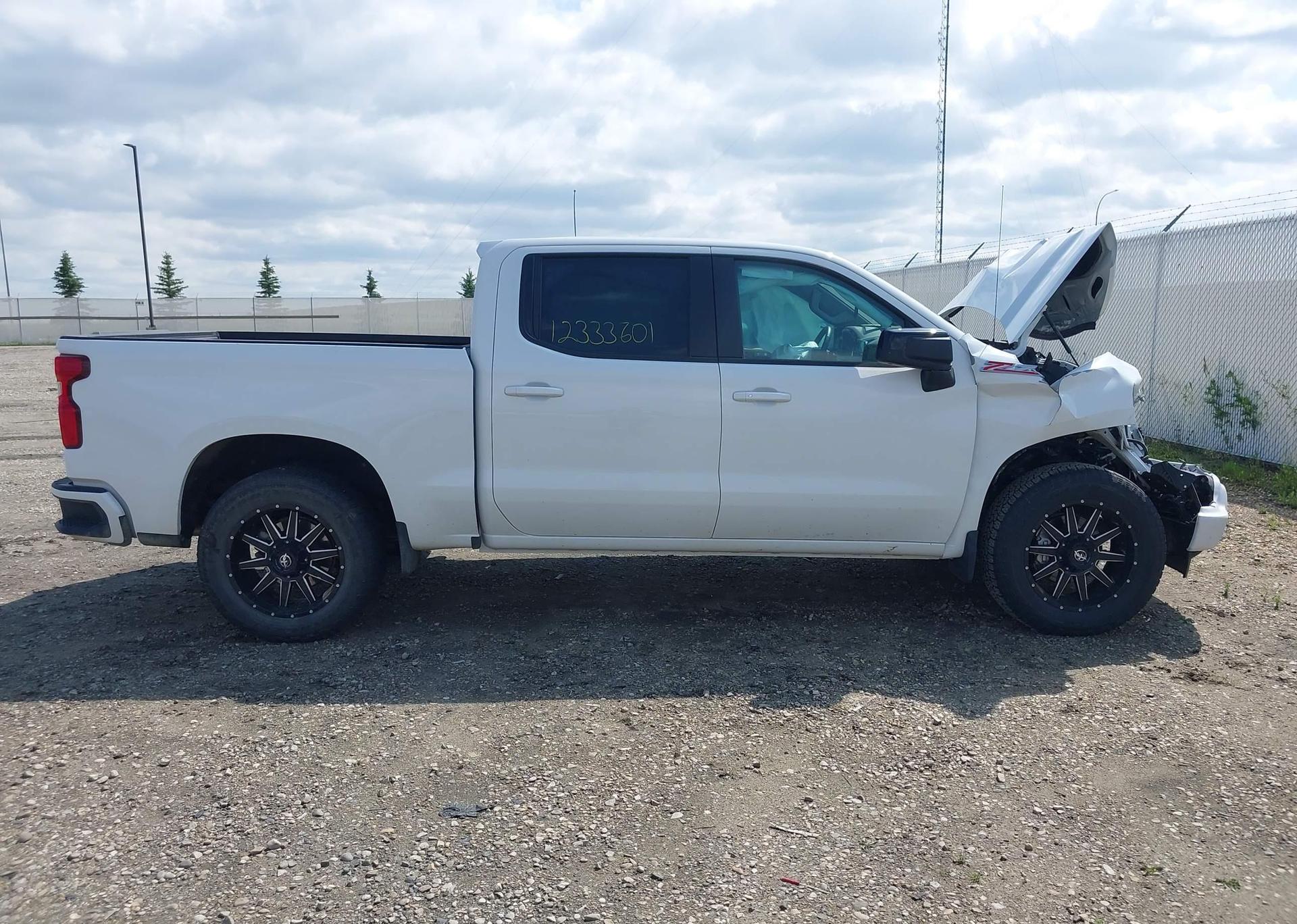 2024 CHEVROLET SILVERADO K1500 RST