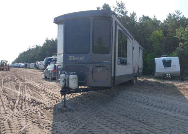 2015 HEARTLAND RESORT