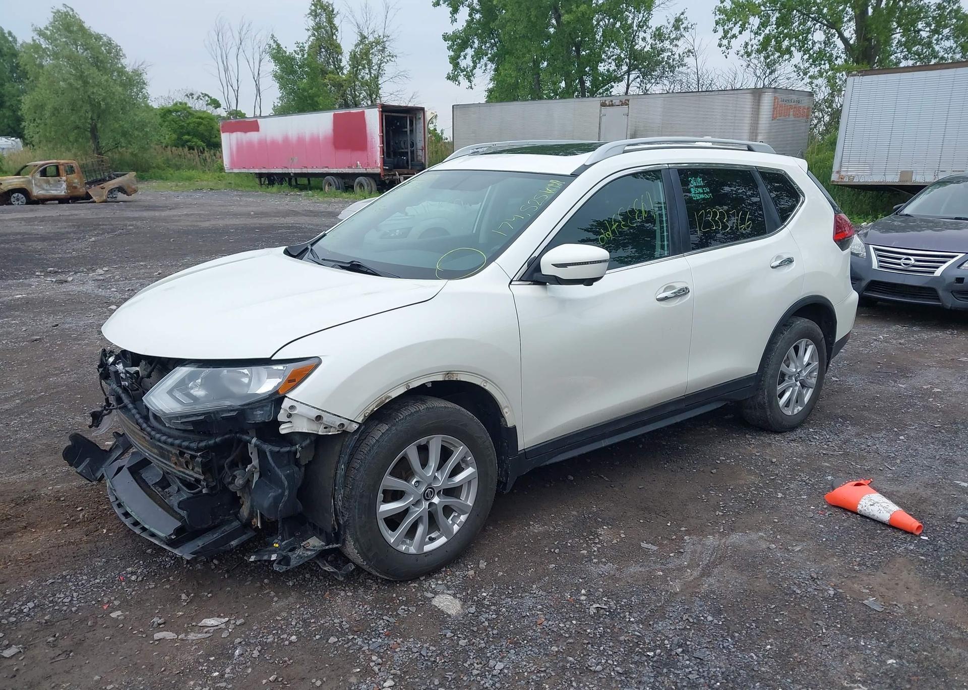 2017 NISSAN ROGUE S