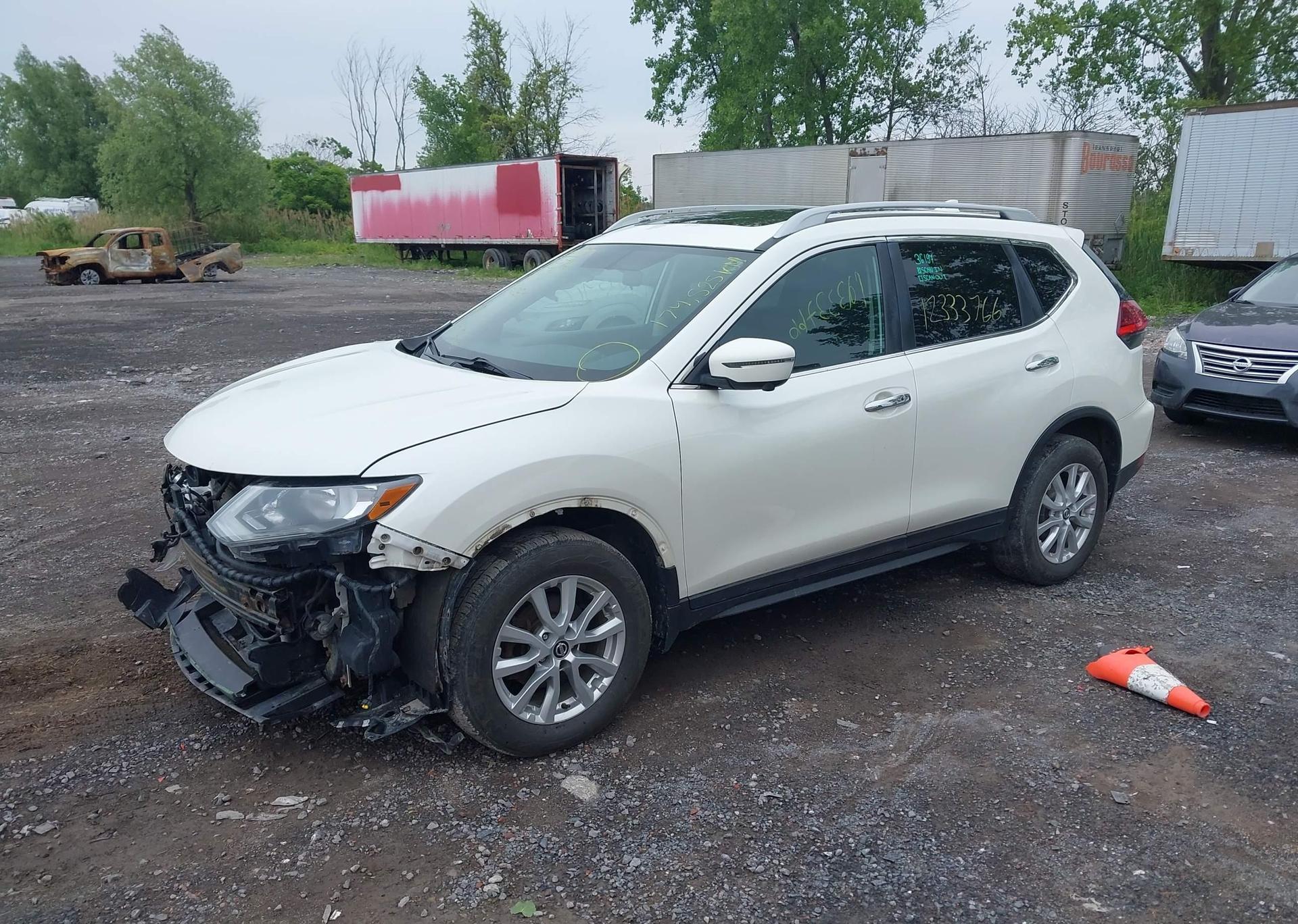 2017 NISSAN ROGUE S