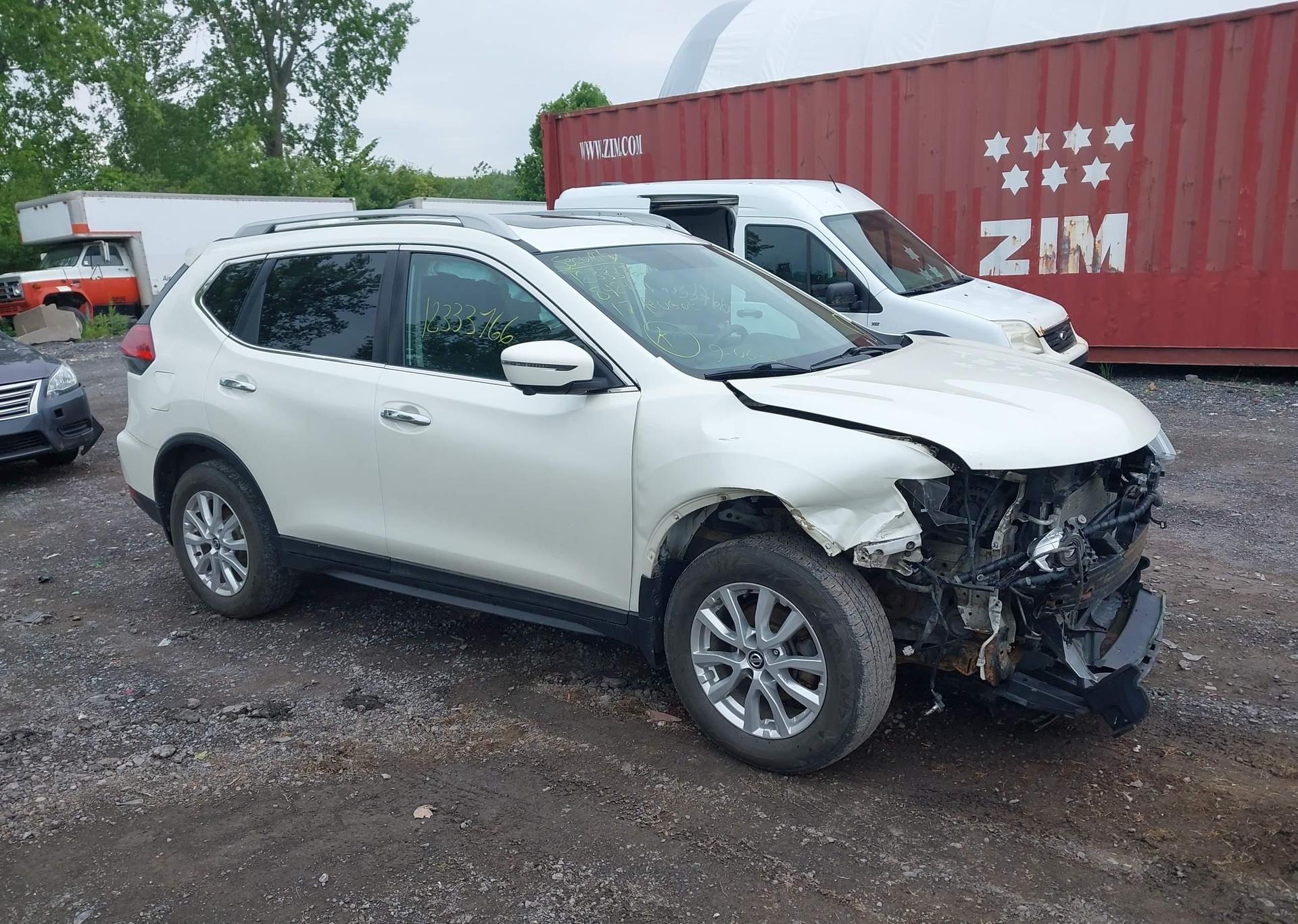 2017 NISSAN ROGUE S