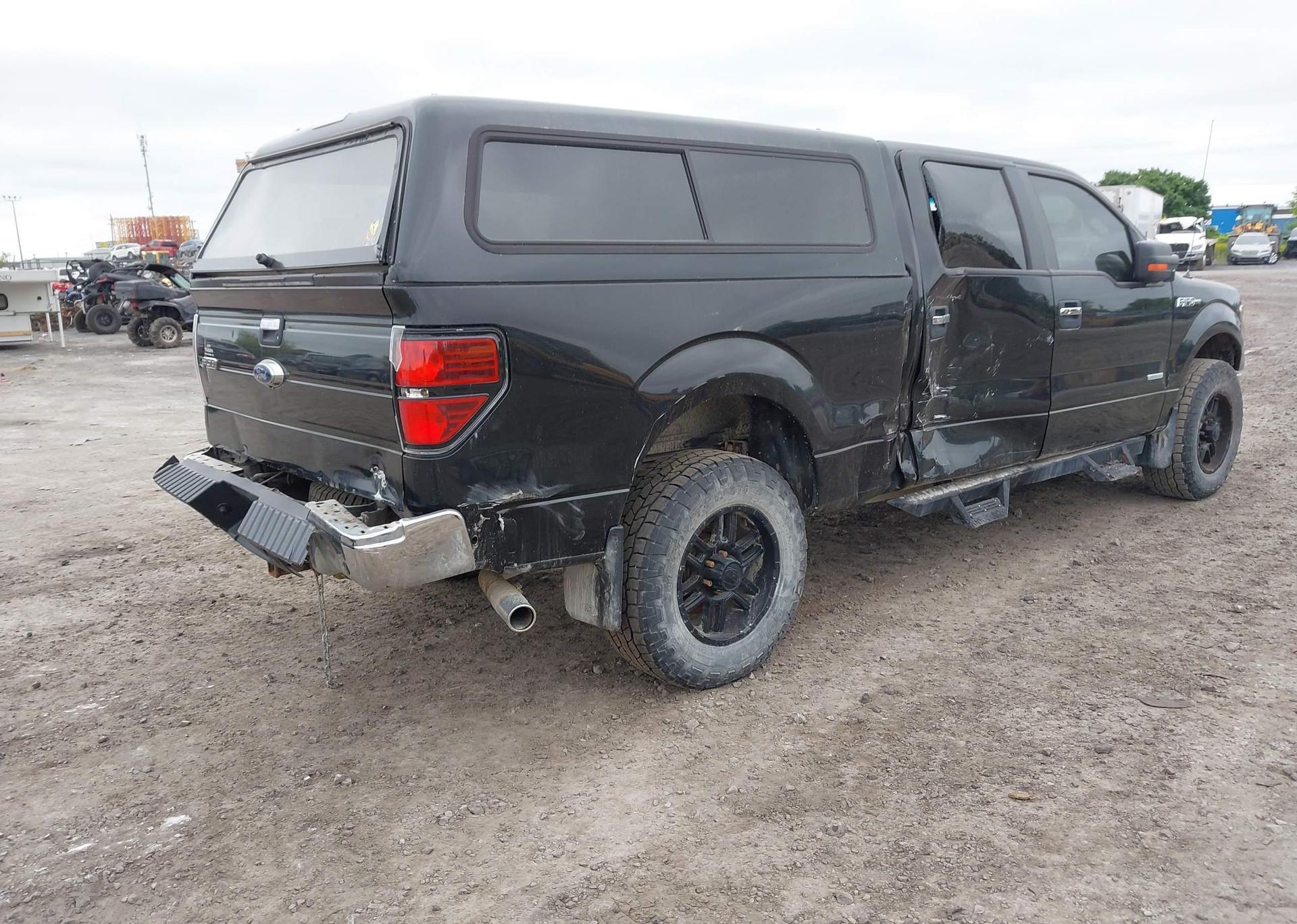 2013 FORD F-150 XLT