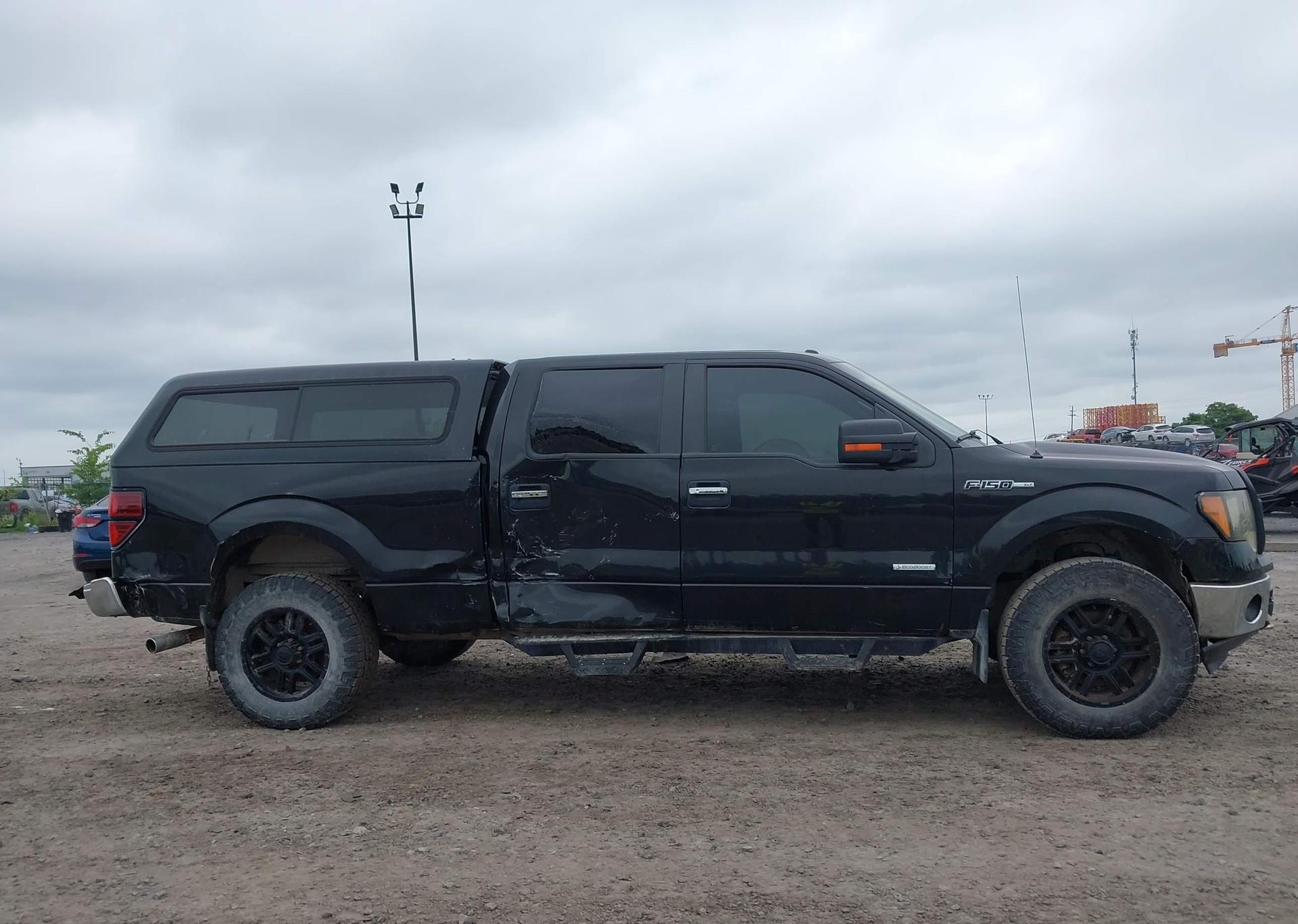 2013 FORD F-150 XLT