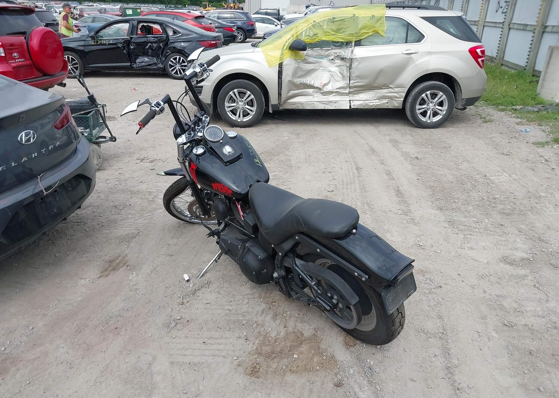 2002 HARLEY-DAVIDSON FXSTBI