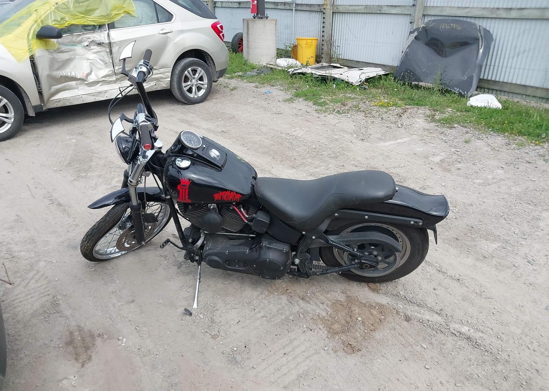 2002 HARLEY-DAVIDSON FXSTBI