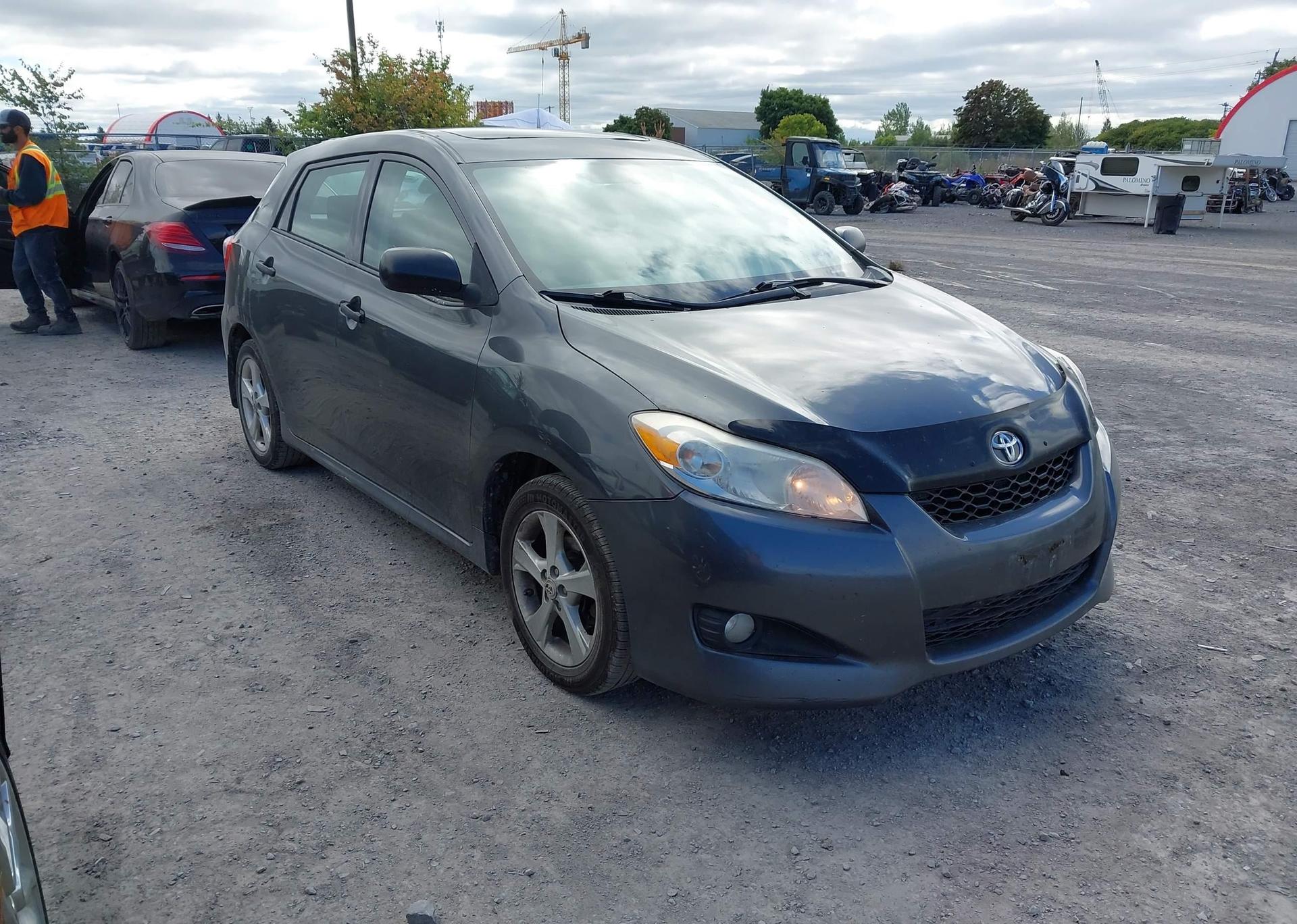 2013 TOYOTA MATRIX