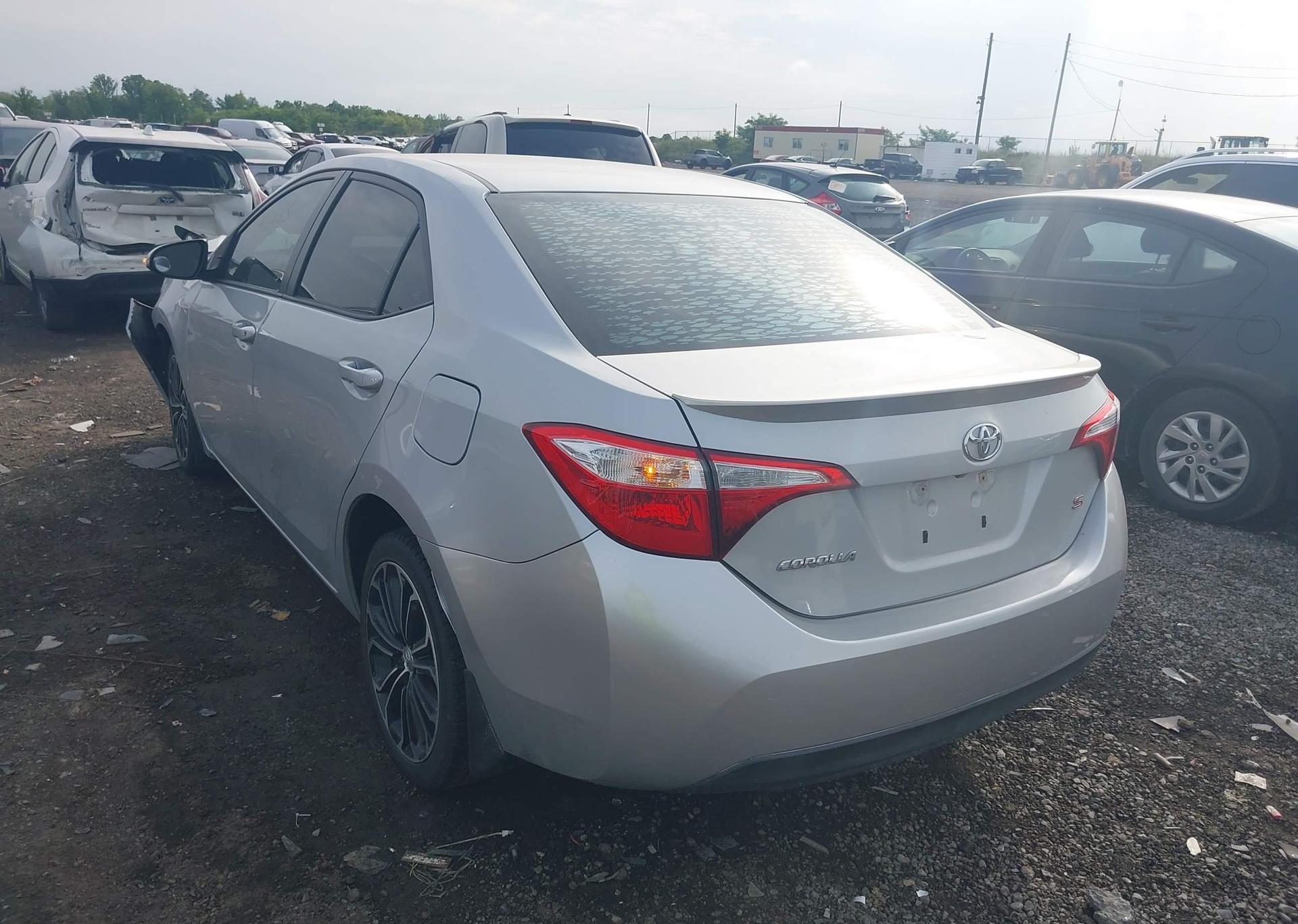 2015 TOYOTA COROLLA S