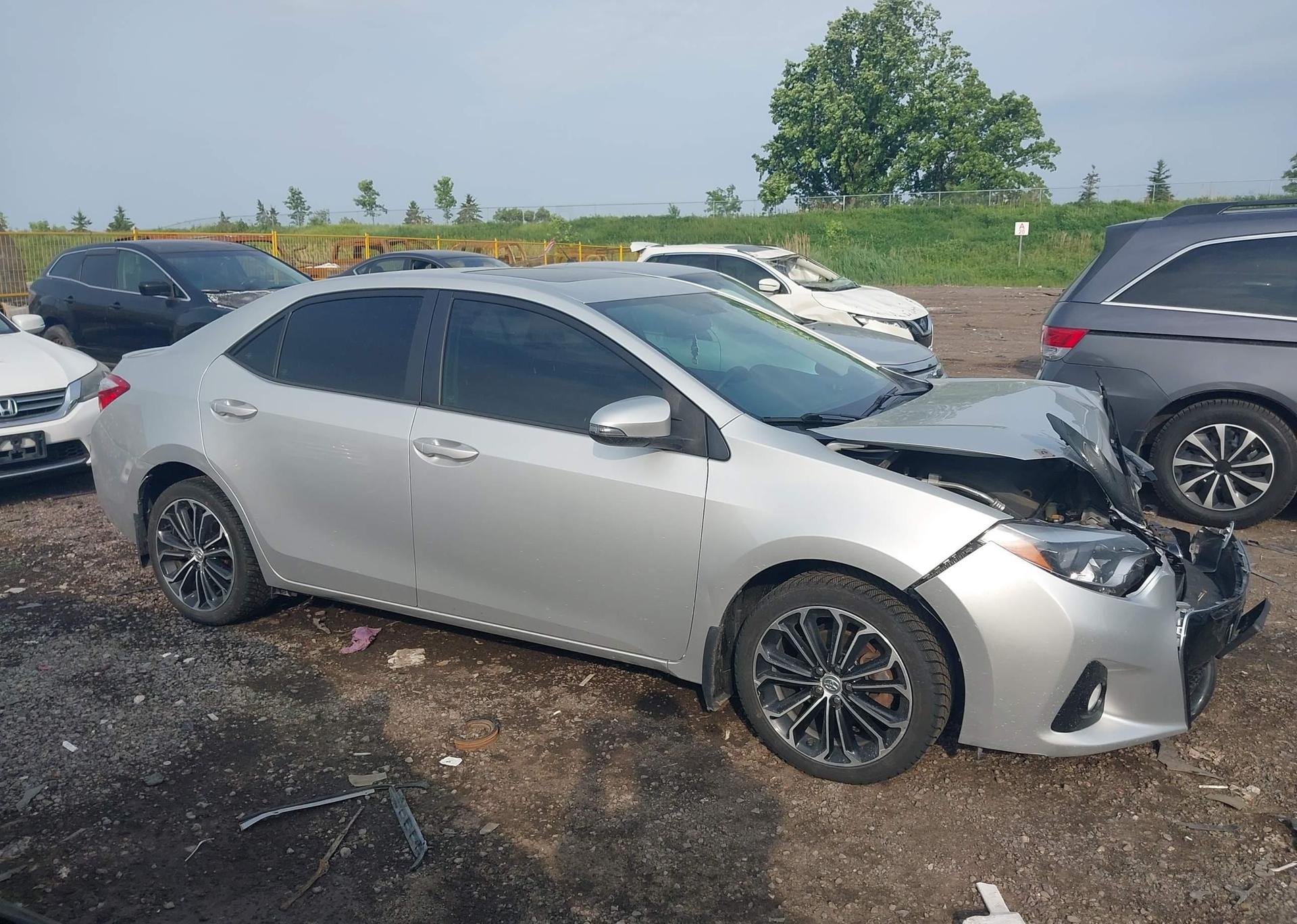 2015 TOYOTA COROLLA S