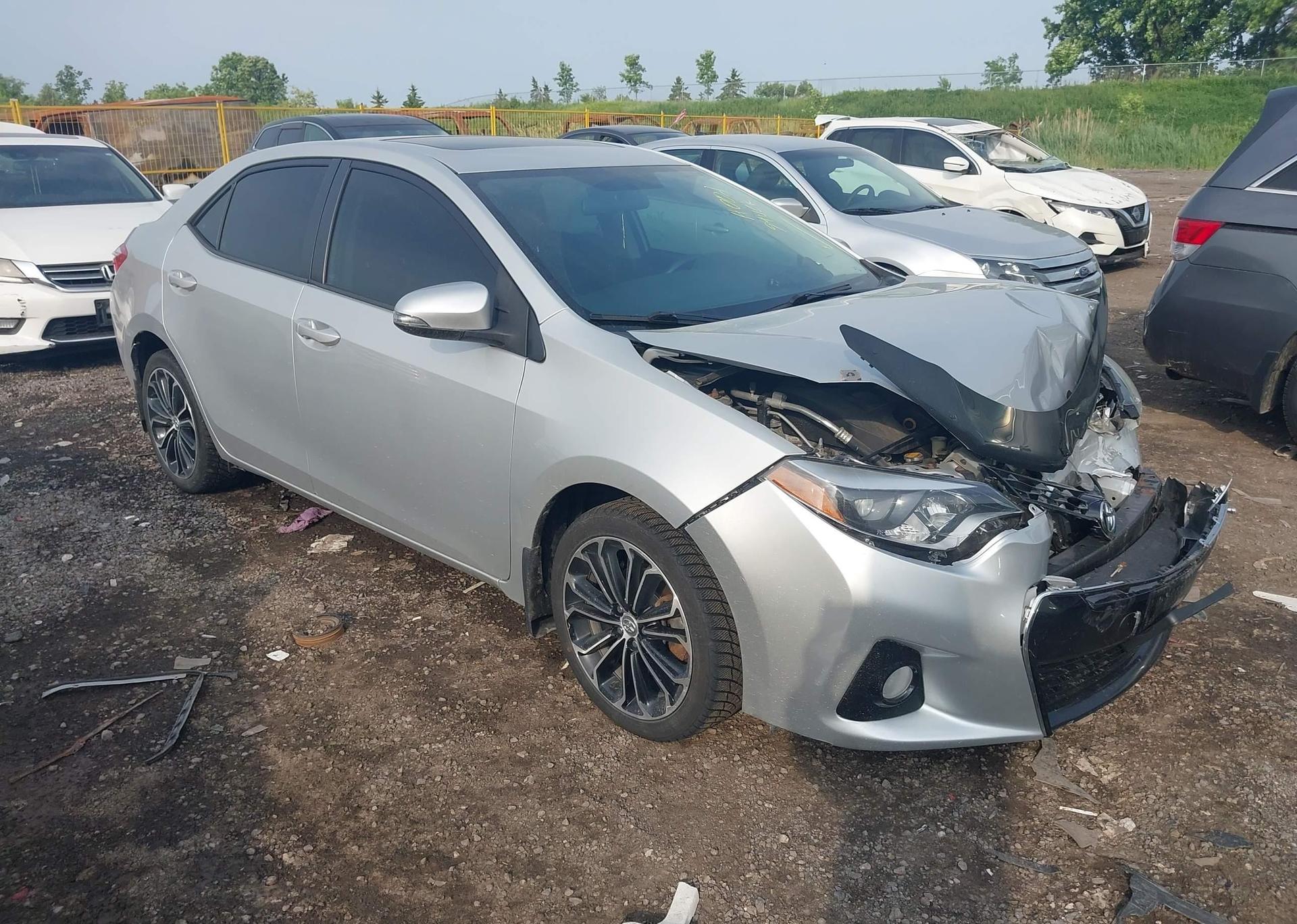 2015 TOYOTA COROLLA S