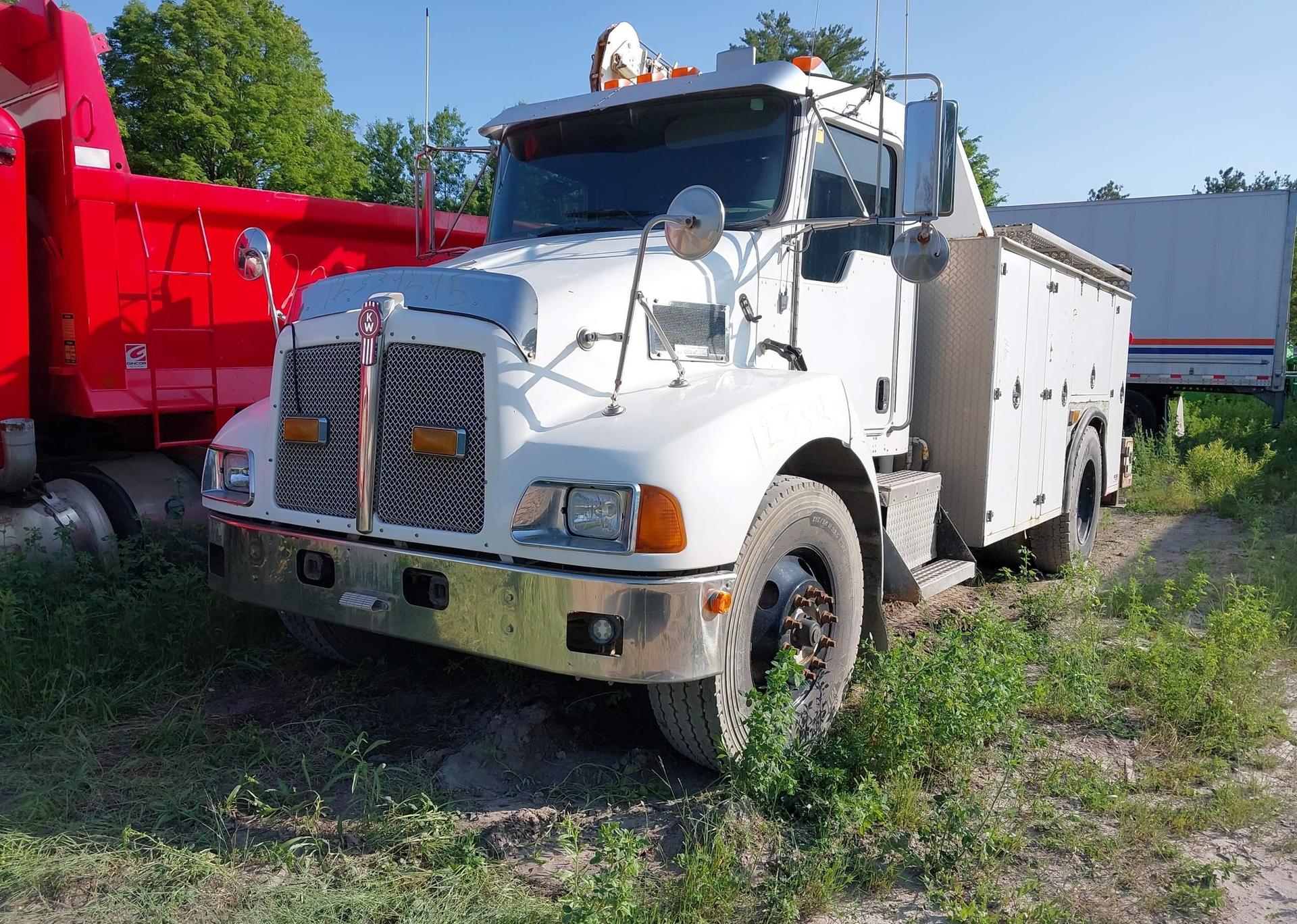 2007 KENWORTH CONSTRUCTION T300