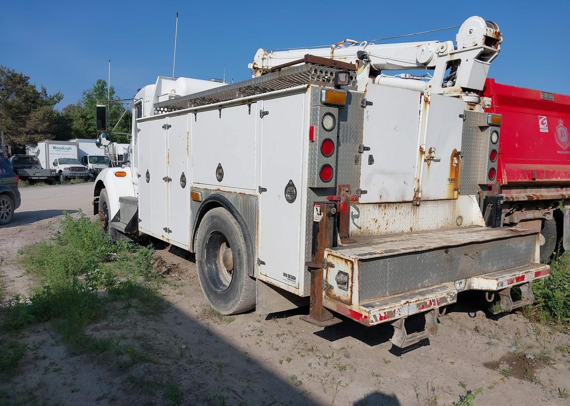 2007 KENWORTH CONSTRUCTION T300