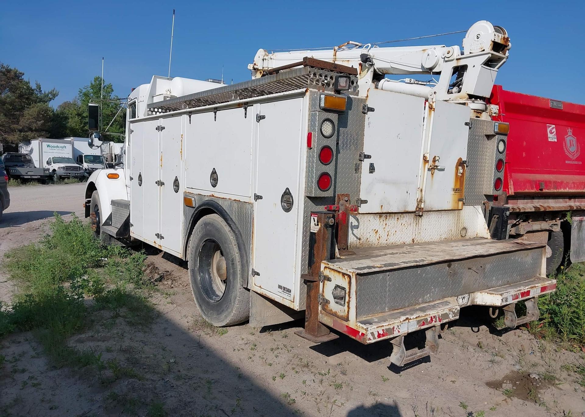 2007 KENWORTH CONSTRUCTION T300