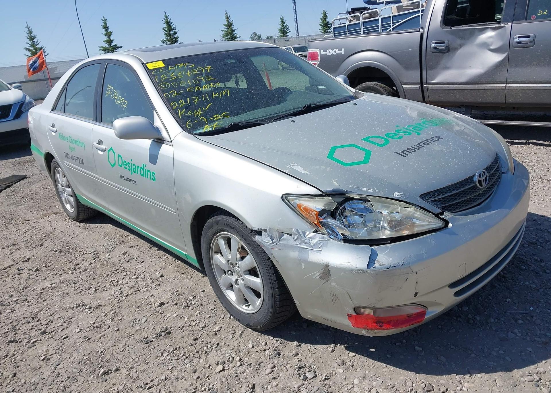 2002 TOYOTA CAMRY LE