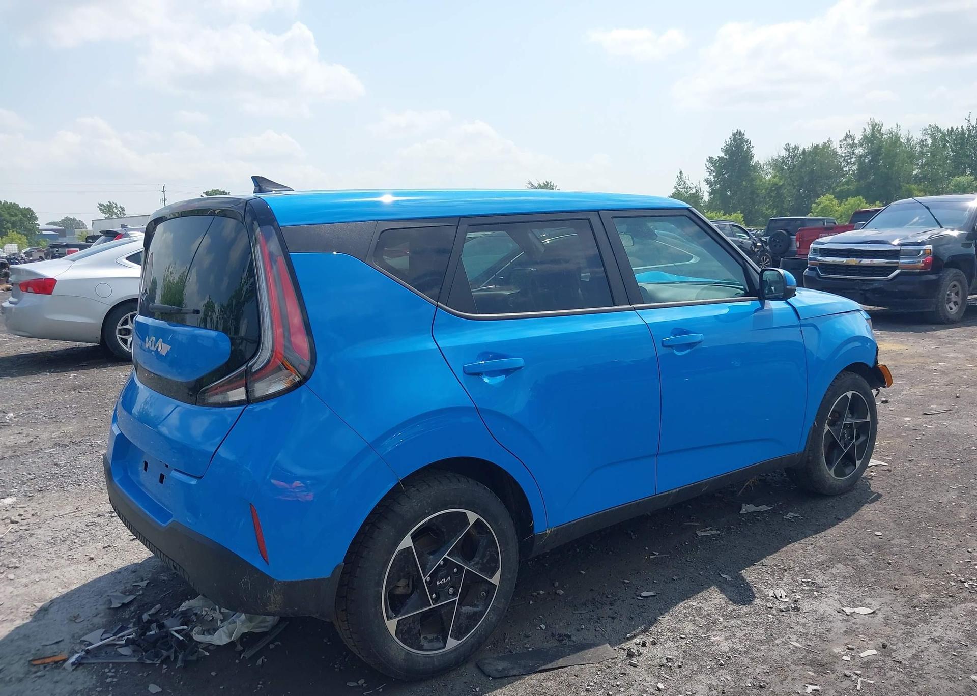 2025 KIA SOUL EX