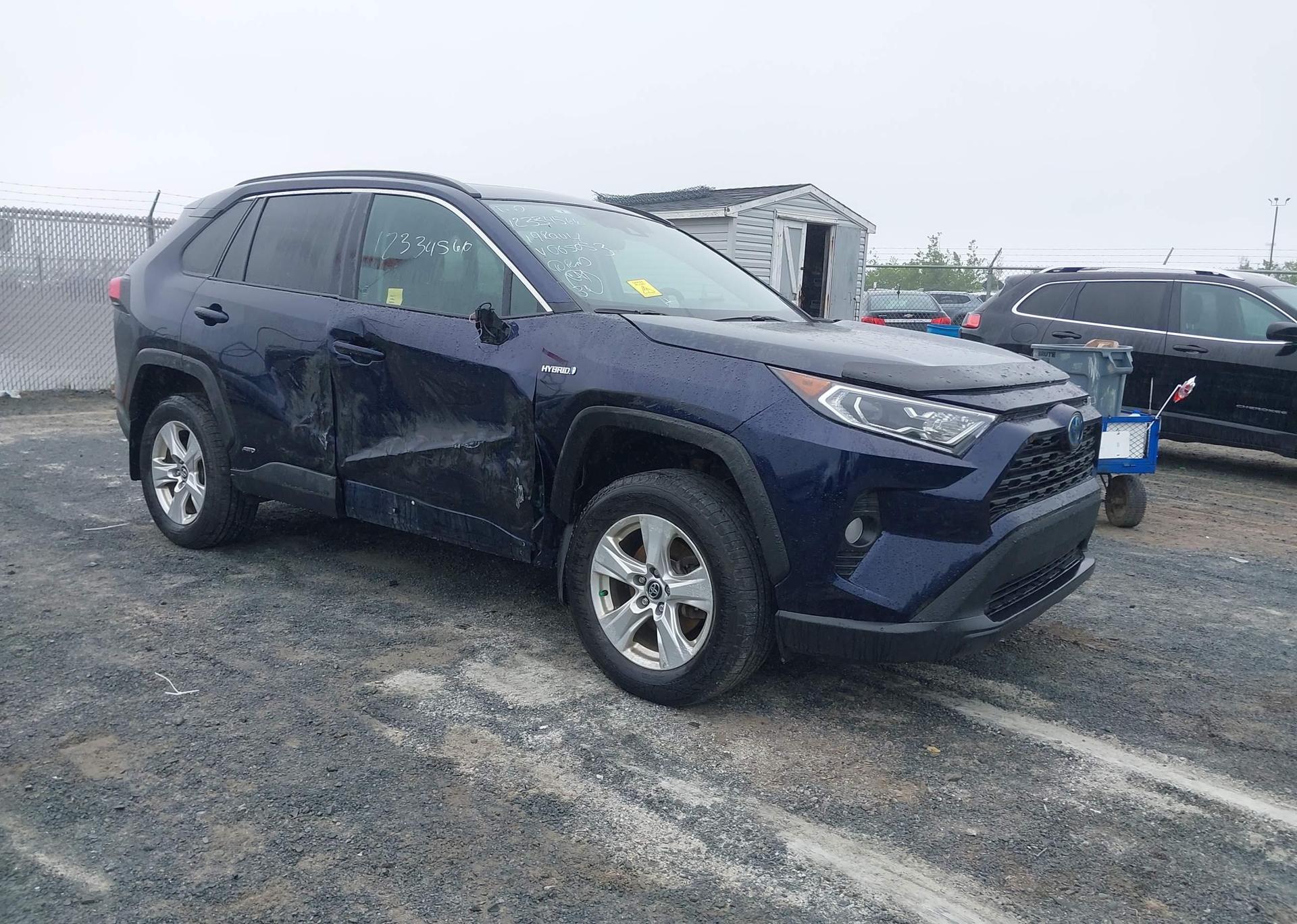 2019 TOYOTA RAV4 HYBRID XLE
