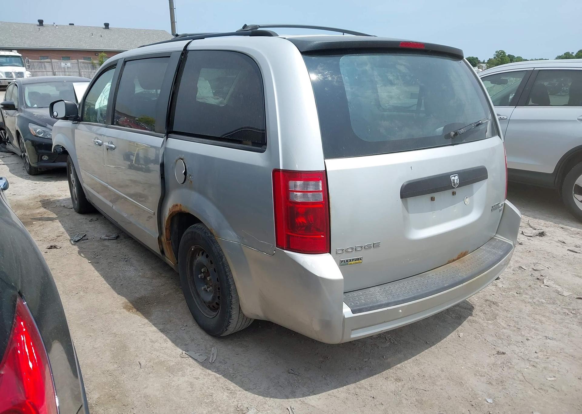 2010 DODGE GRAND CARAVAN SE