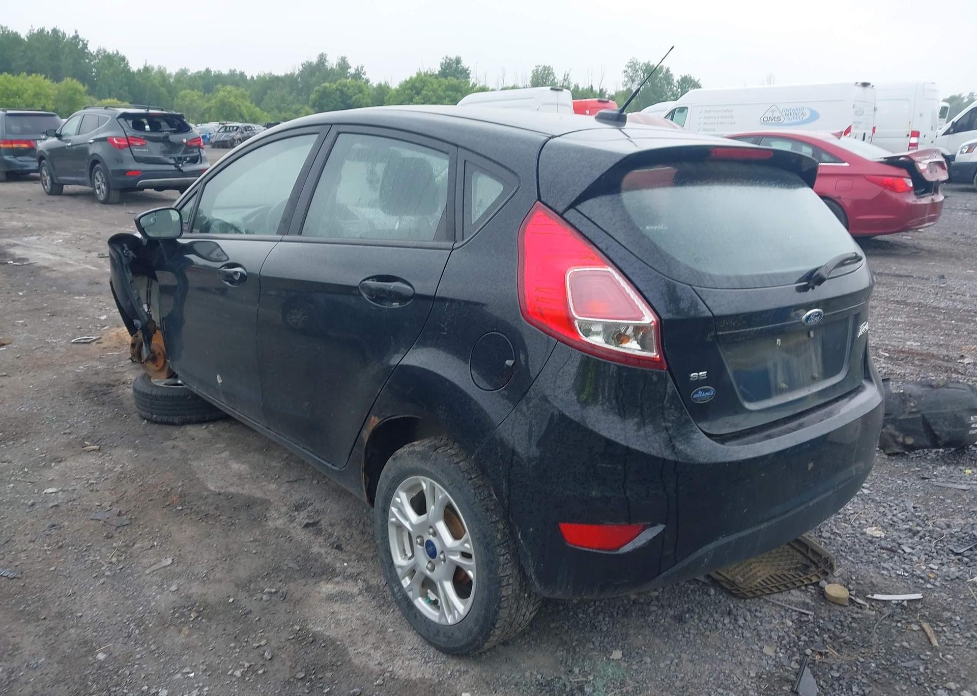 2016 FORD Fiesta