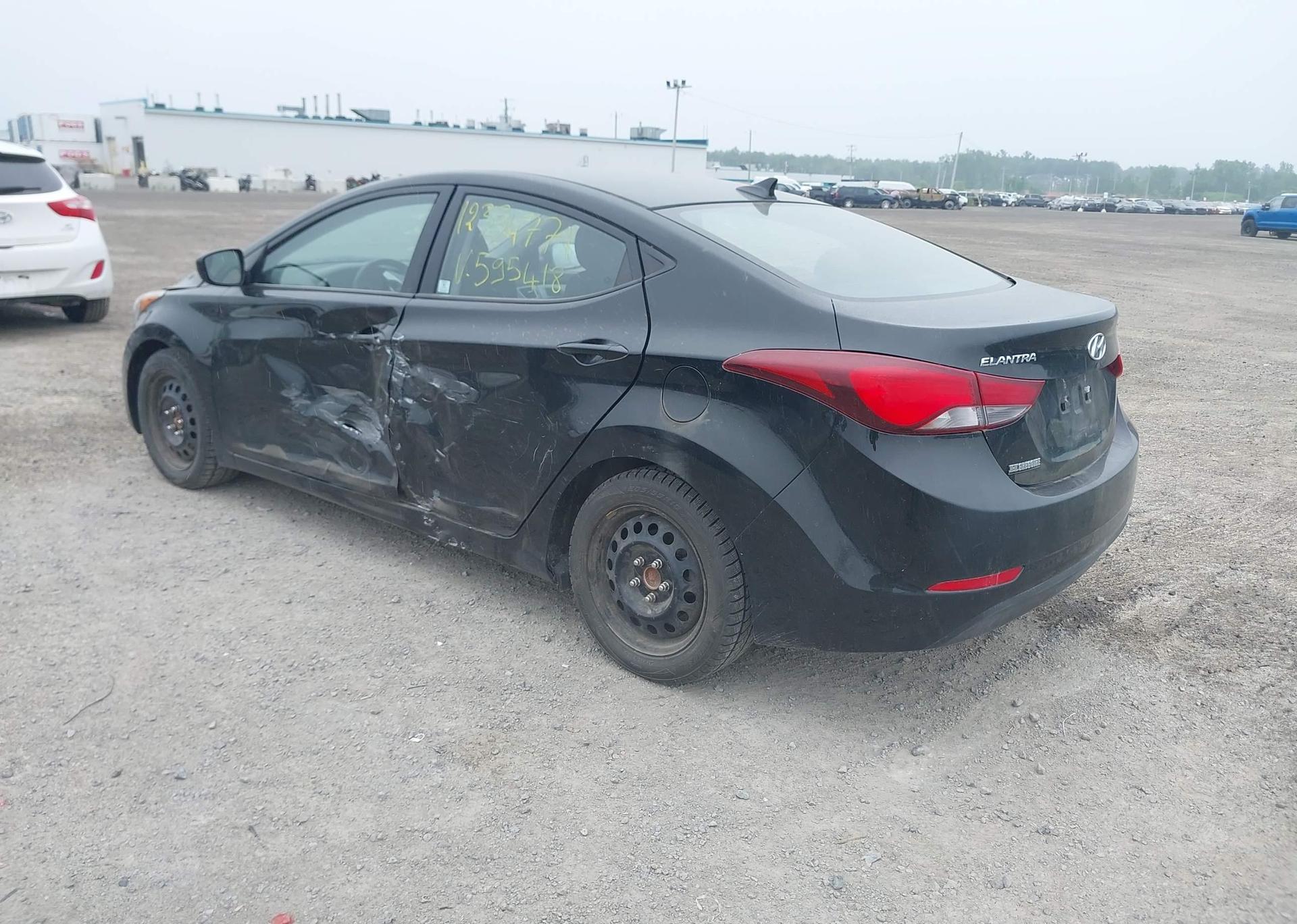 2015 HYUNDAI ELANTRA