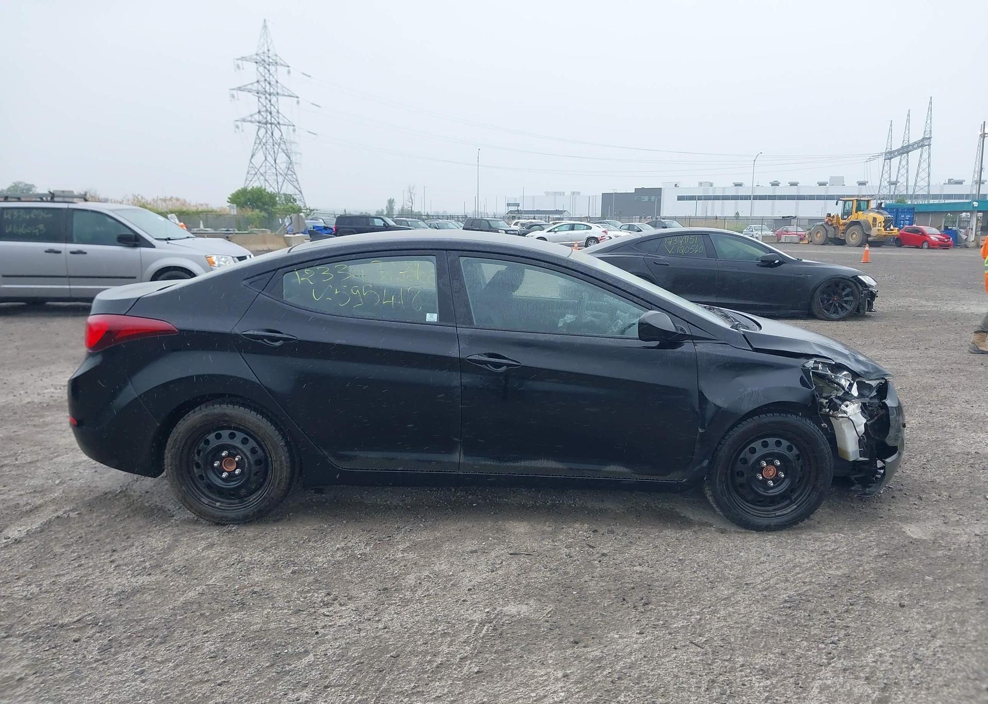 2015 HYUNDAI ELANTRA