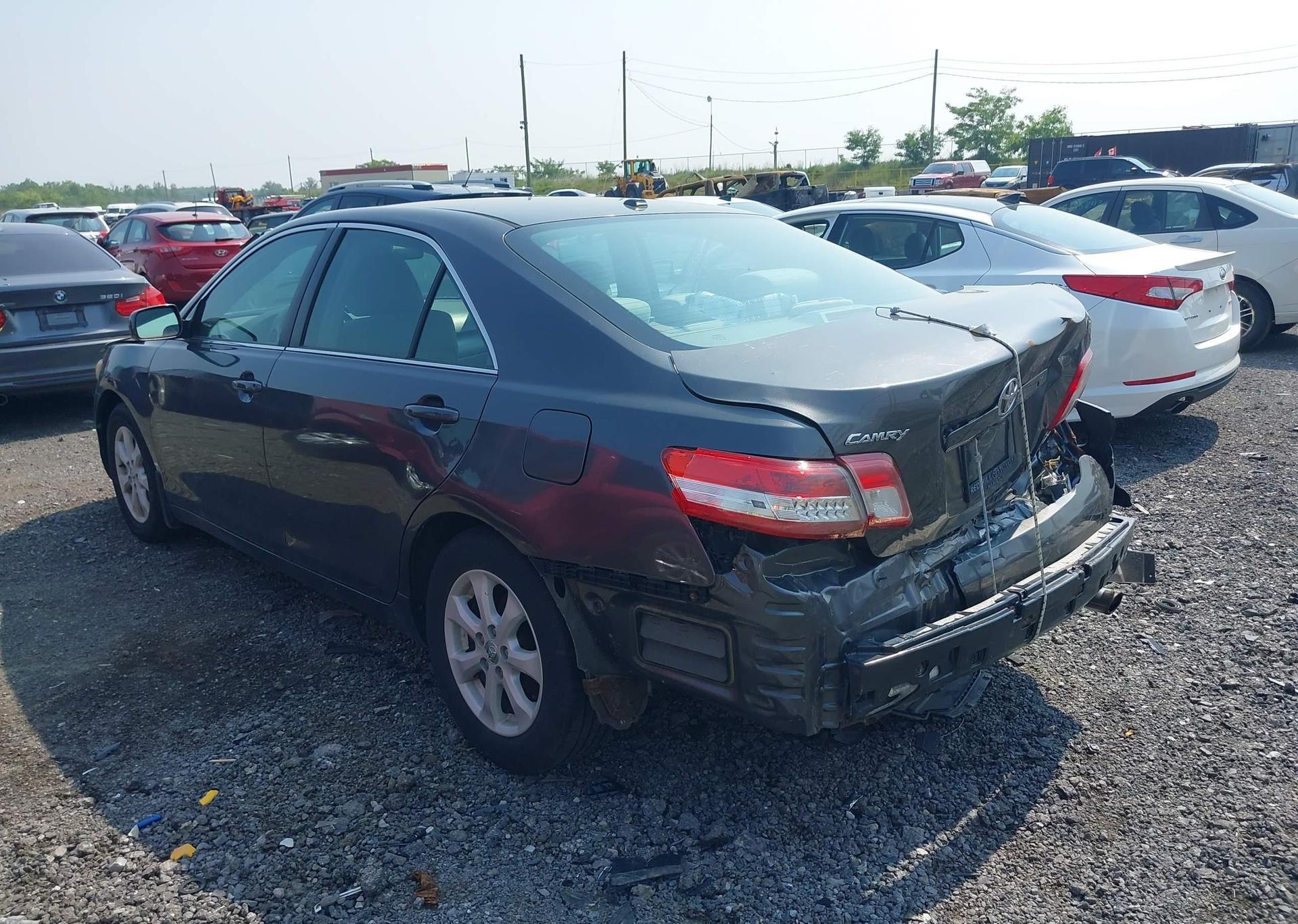 2010 TOYOTA CAMRY LE