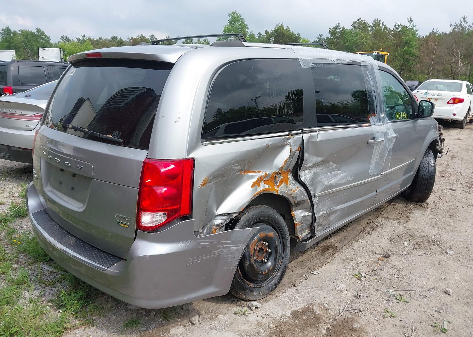 2017 DODGE GRAND CARAVAN CREW