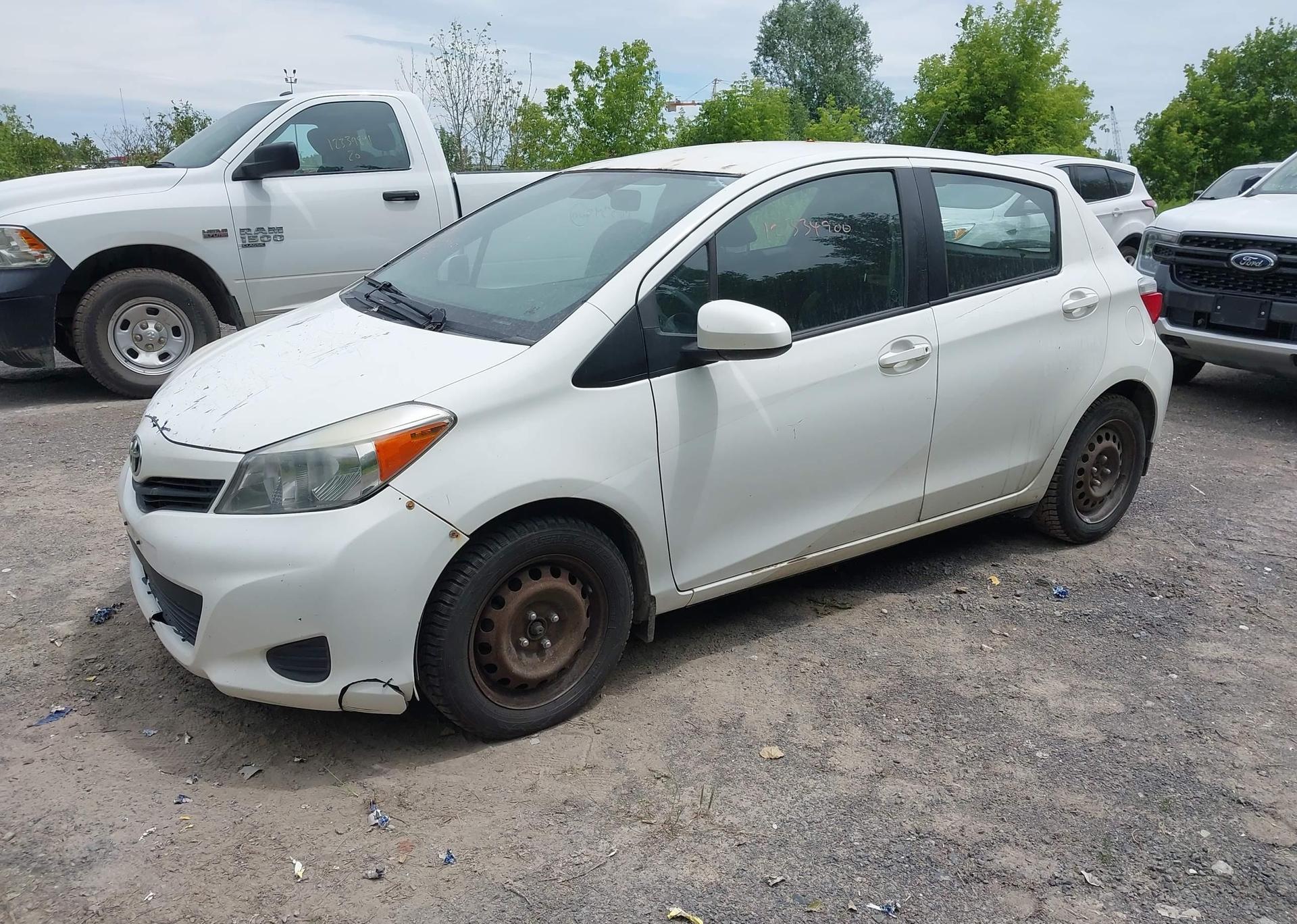 2014 TOYOTA YARIS