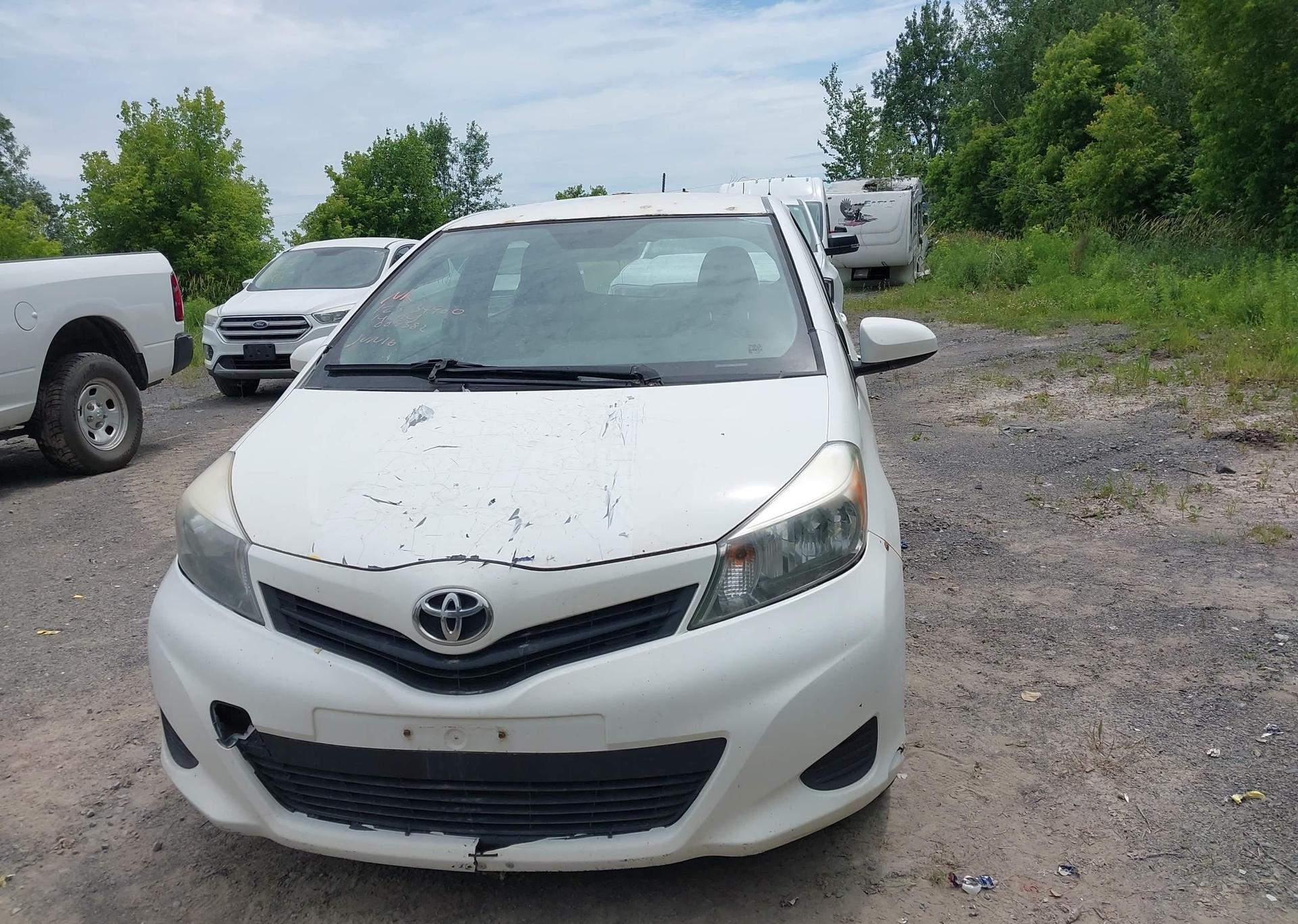 2014 TOYOTA YARIS