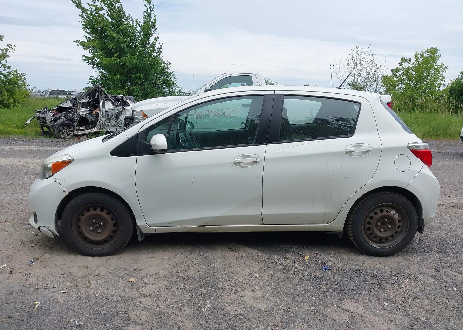2014 TOYOTA YARIS
