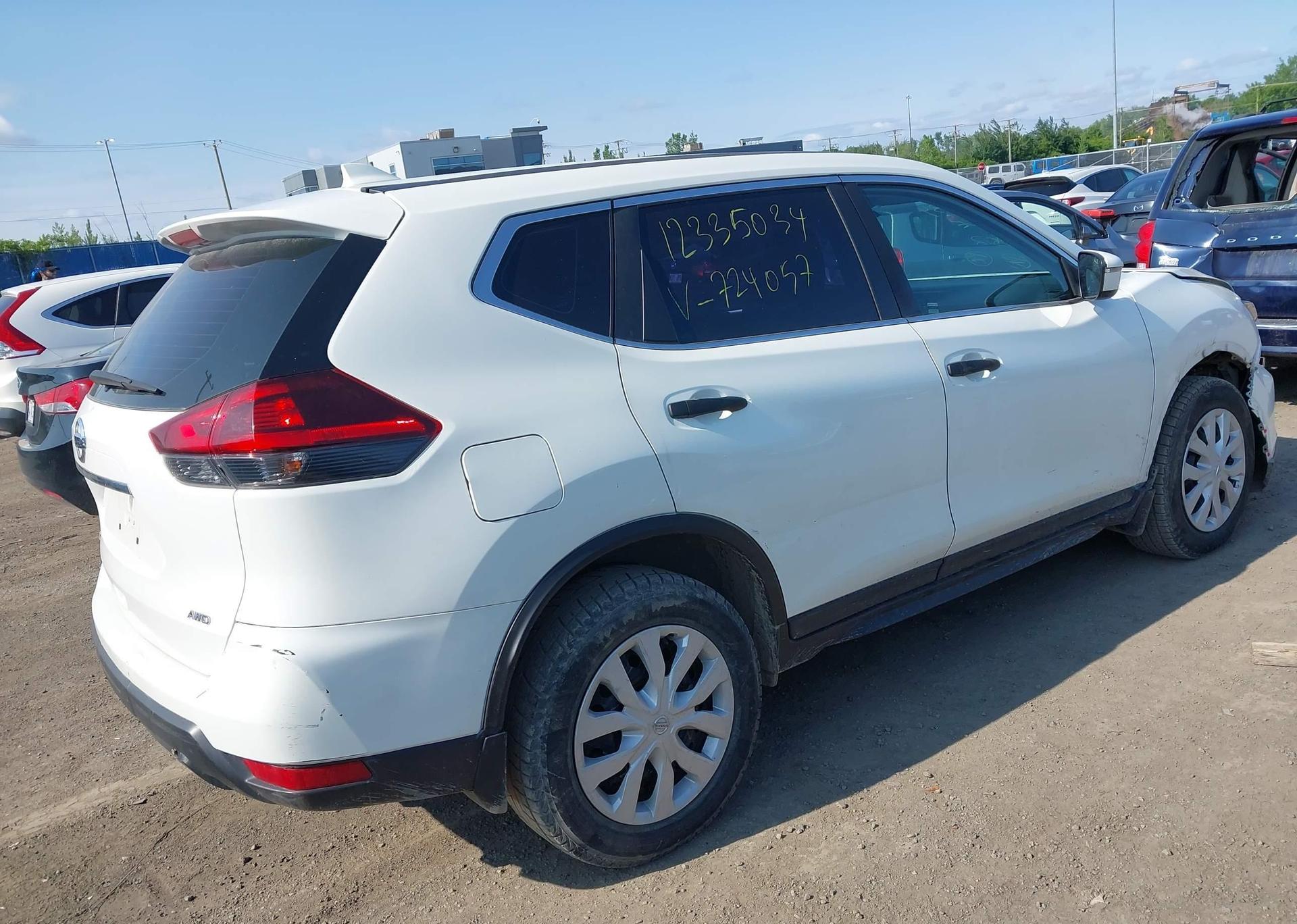2018 NISSAN ROGUE