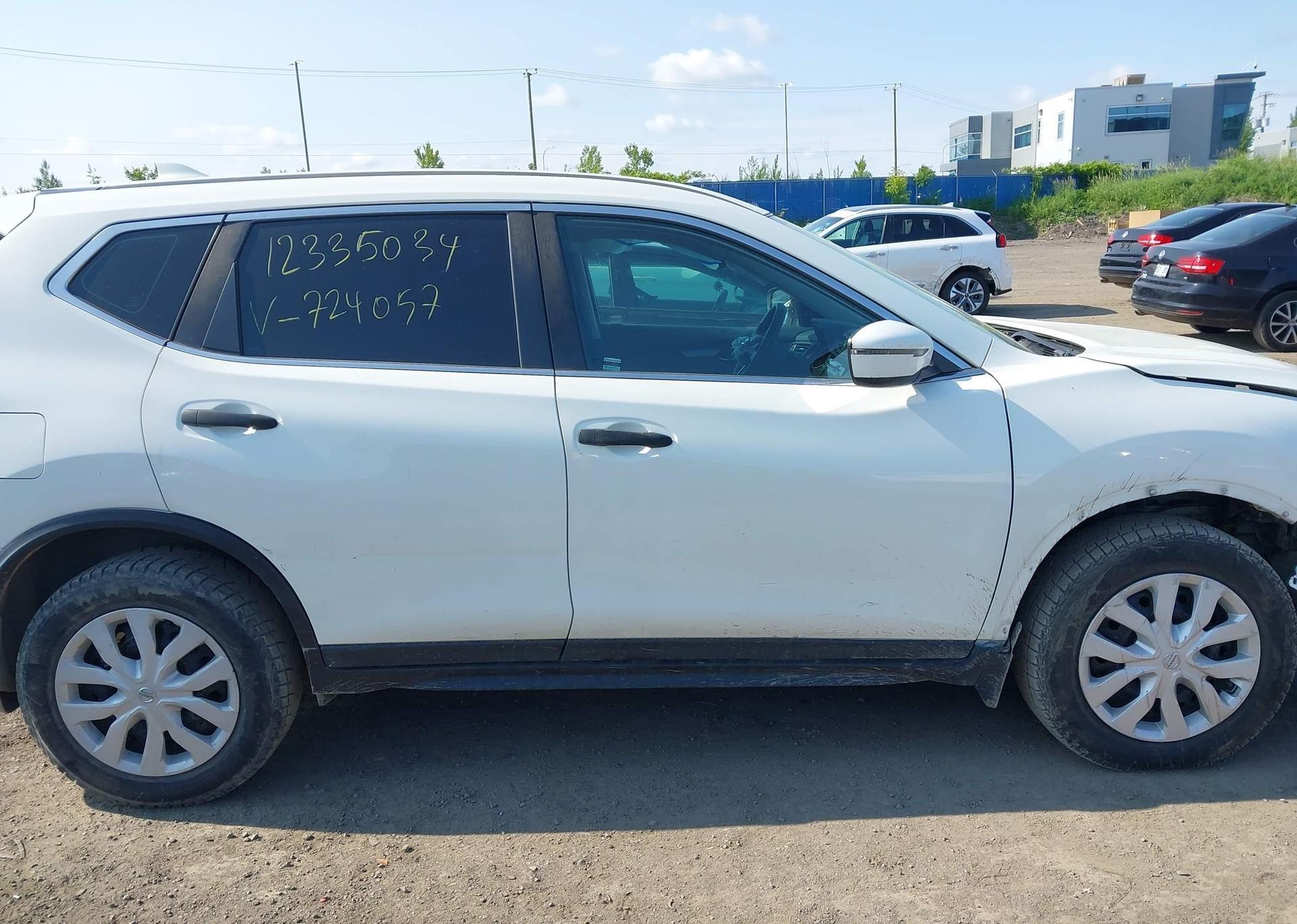 2018 NISSAN ROGUE