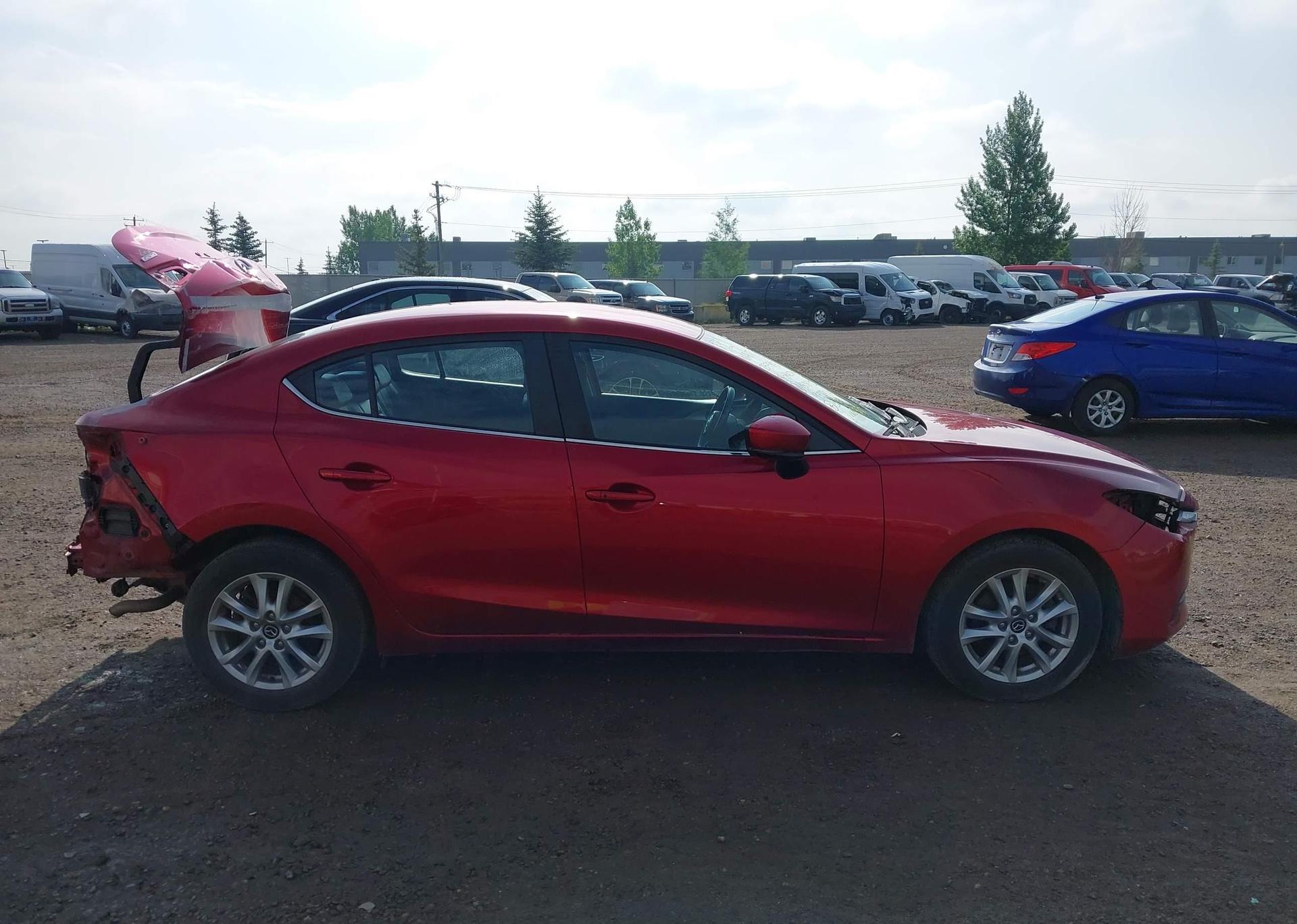 2018 MAZDA 3 TOURING