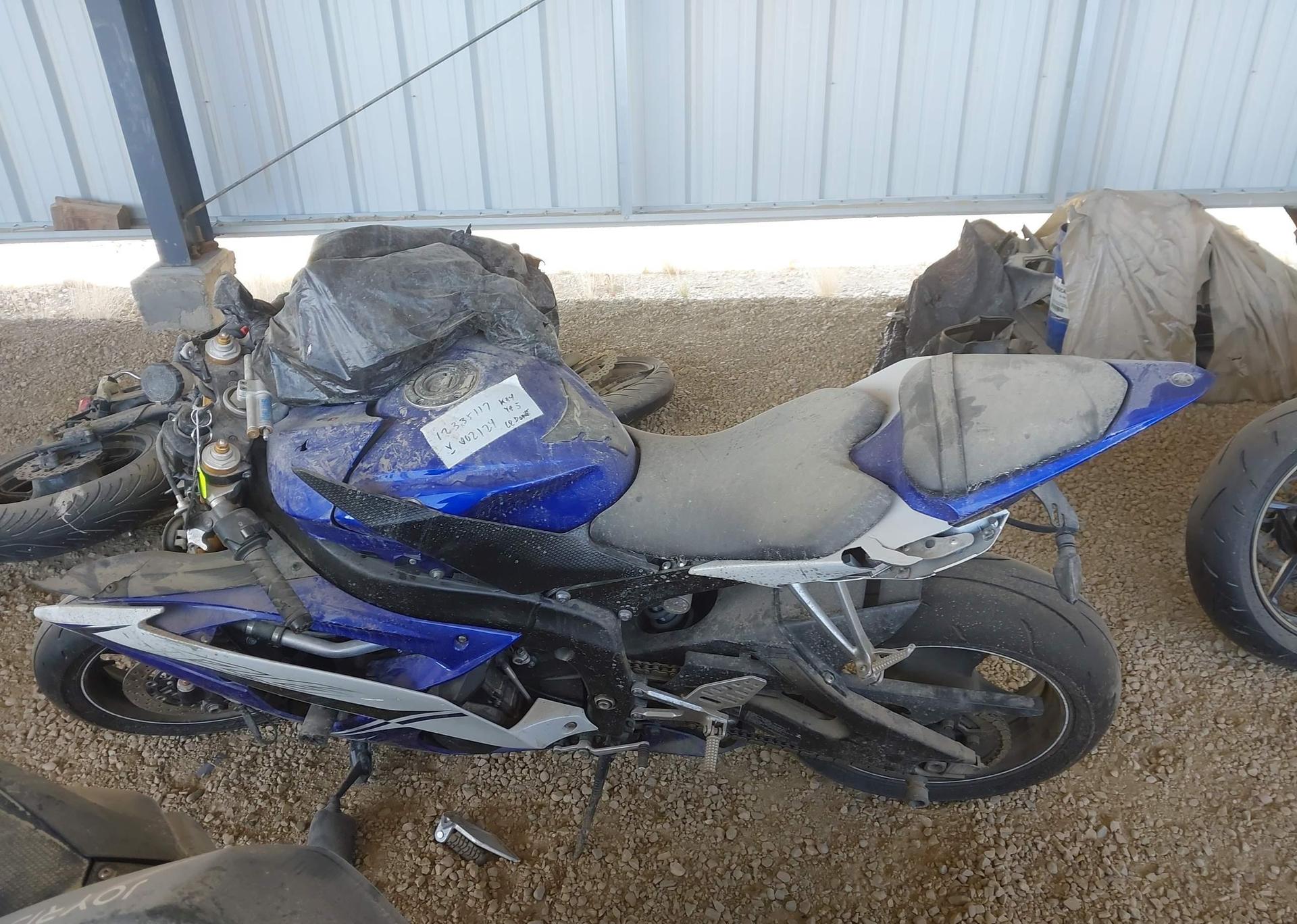 2011 YAMAHA YZFR6