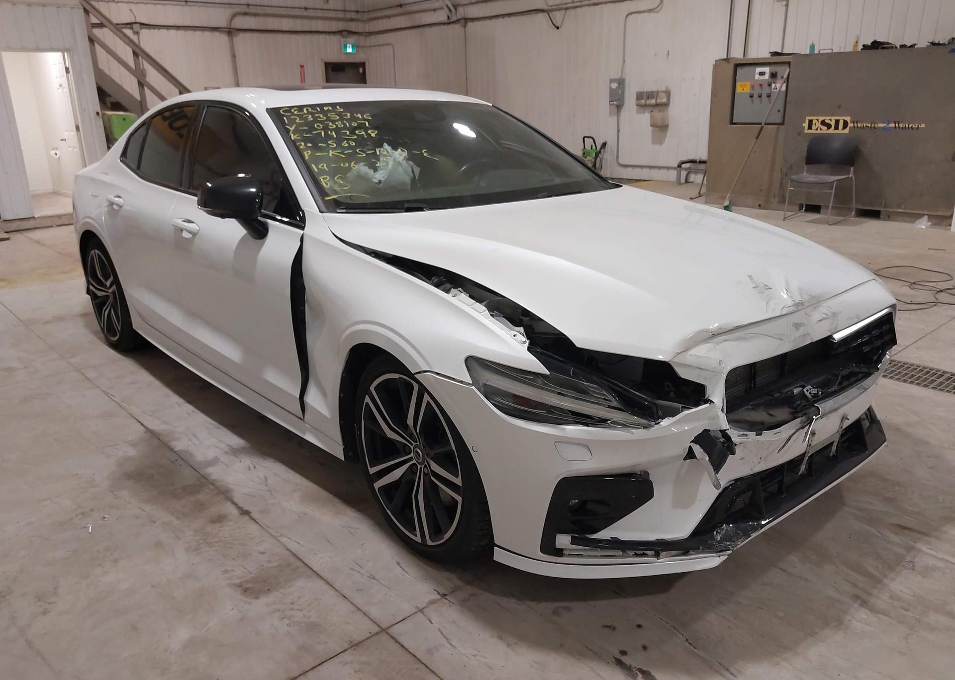 2020 VOLVO S60 T6 R-DESIGN