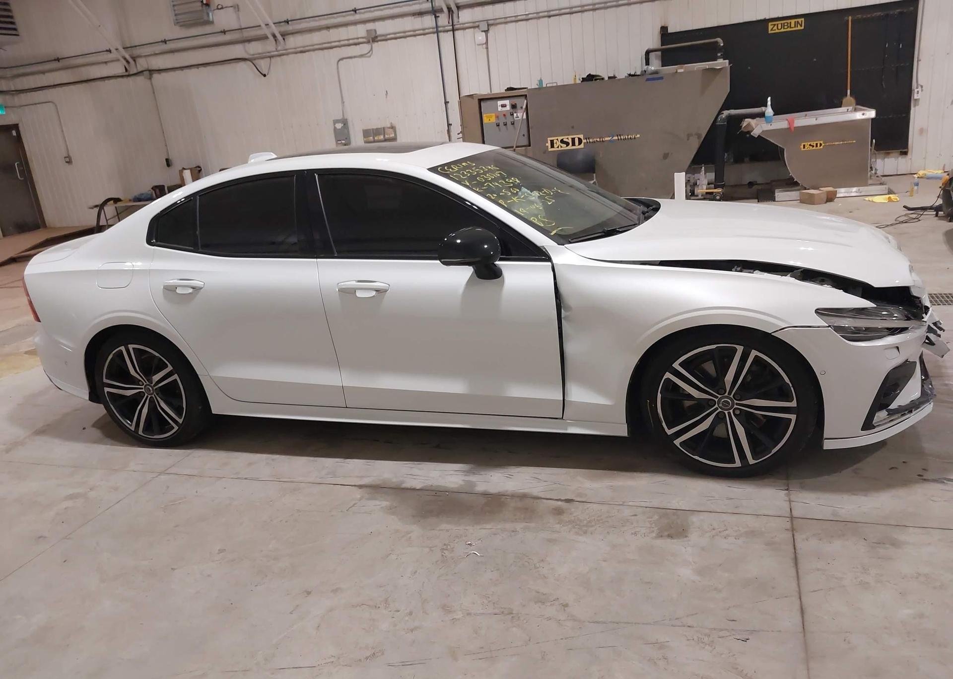 2020 VOLVO S60 T6 R-DESIGN
