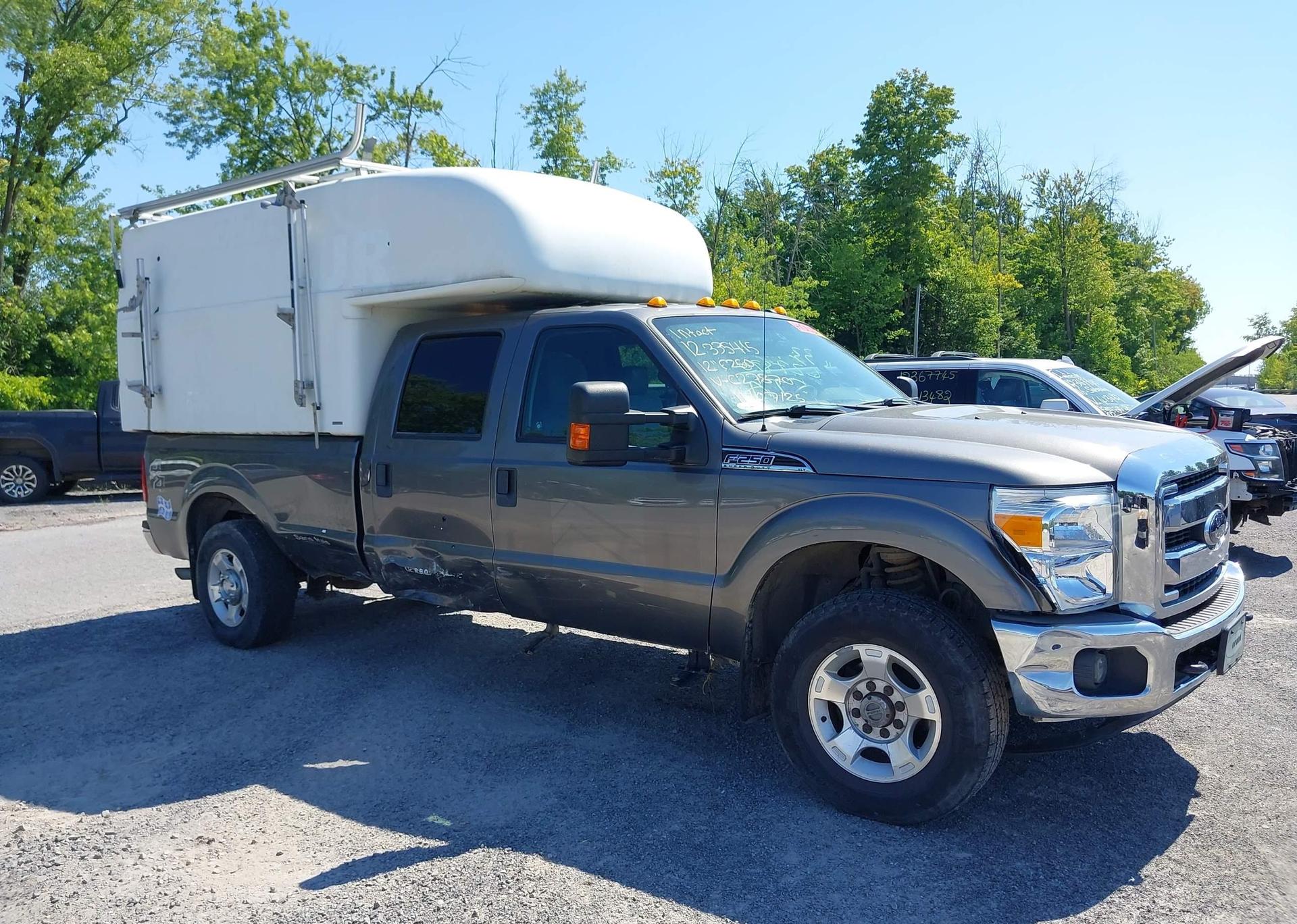 2012 FORD F-250 XLT