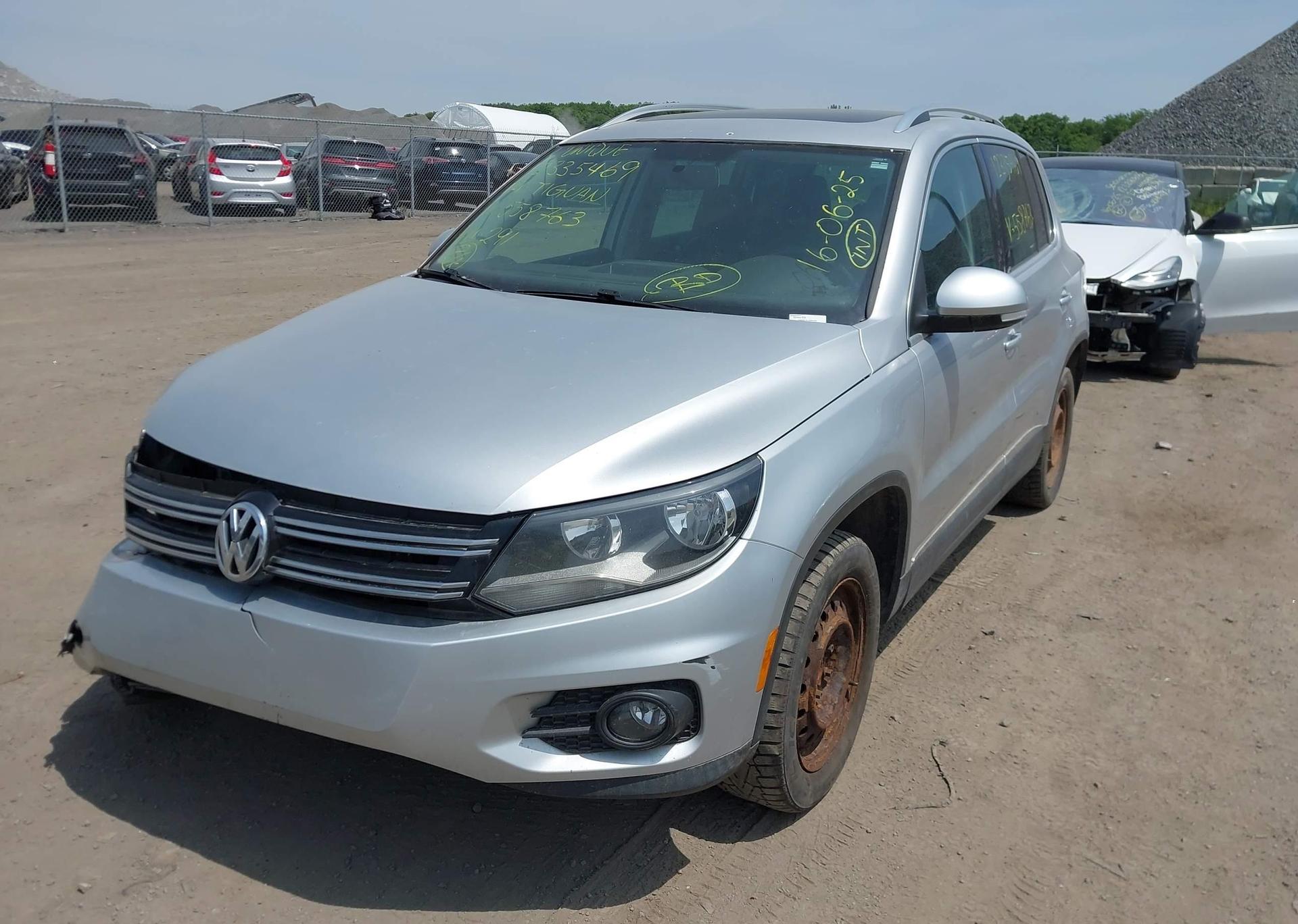 2014 VOLKSWAGEN TIGUAN SEL