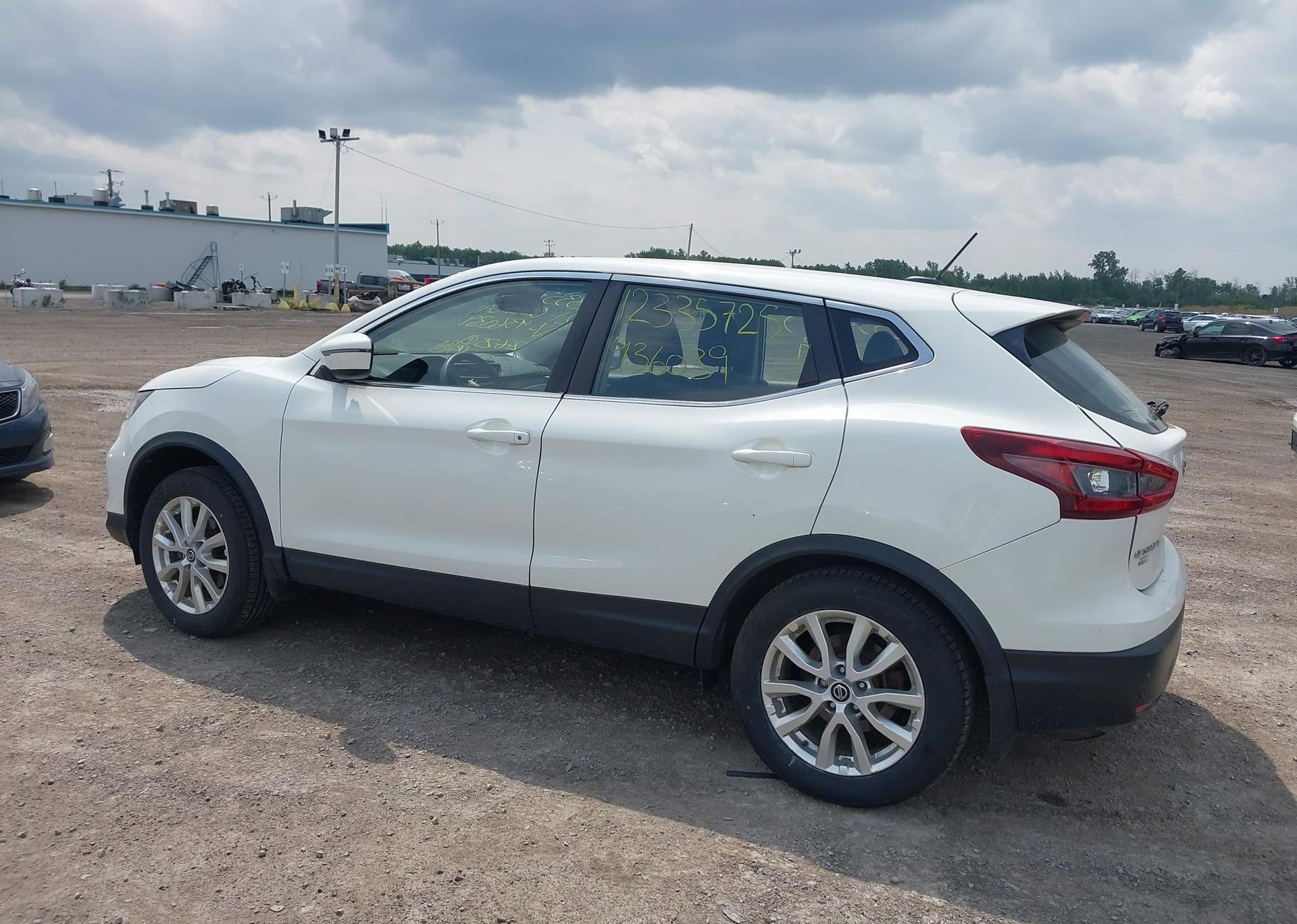 2021 NISSAN QASHQAI