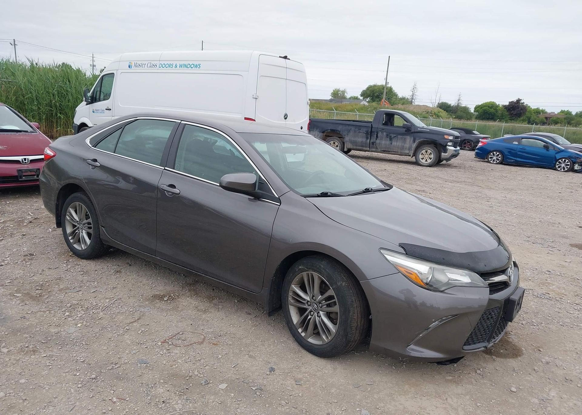 2017 TOYOTA CAMRY