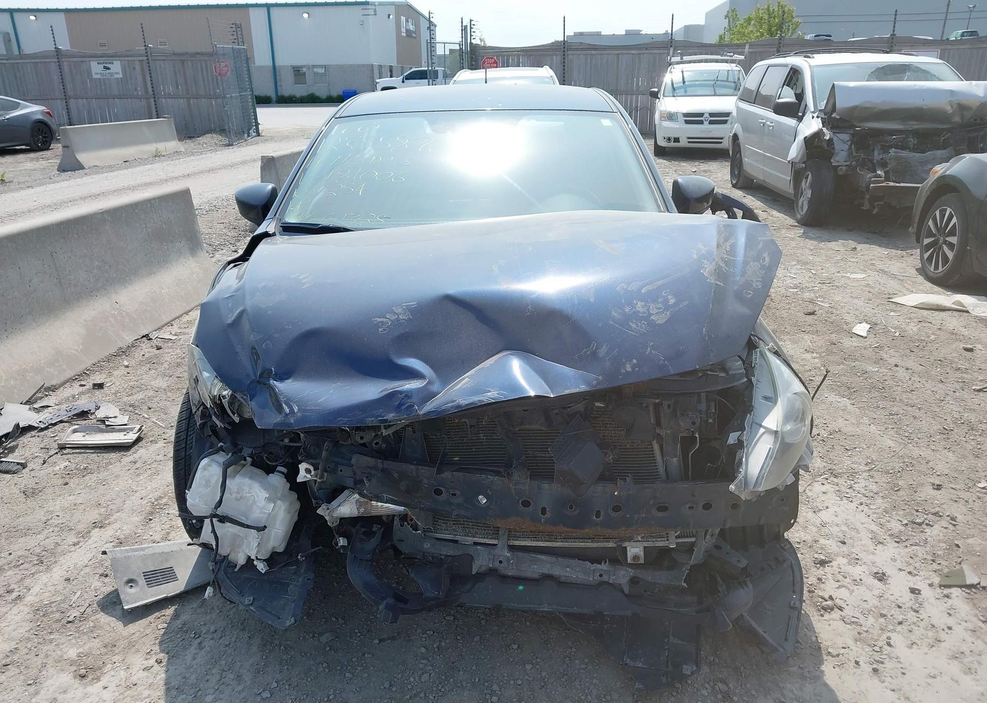 2014 MAZDA MAZDA3 GS-SKY