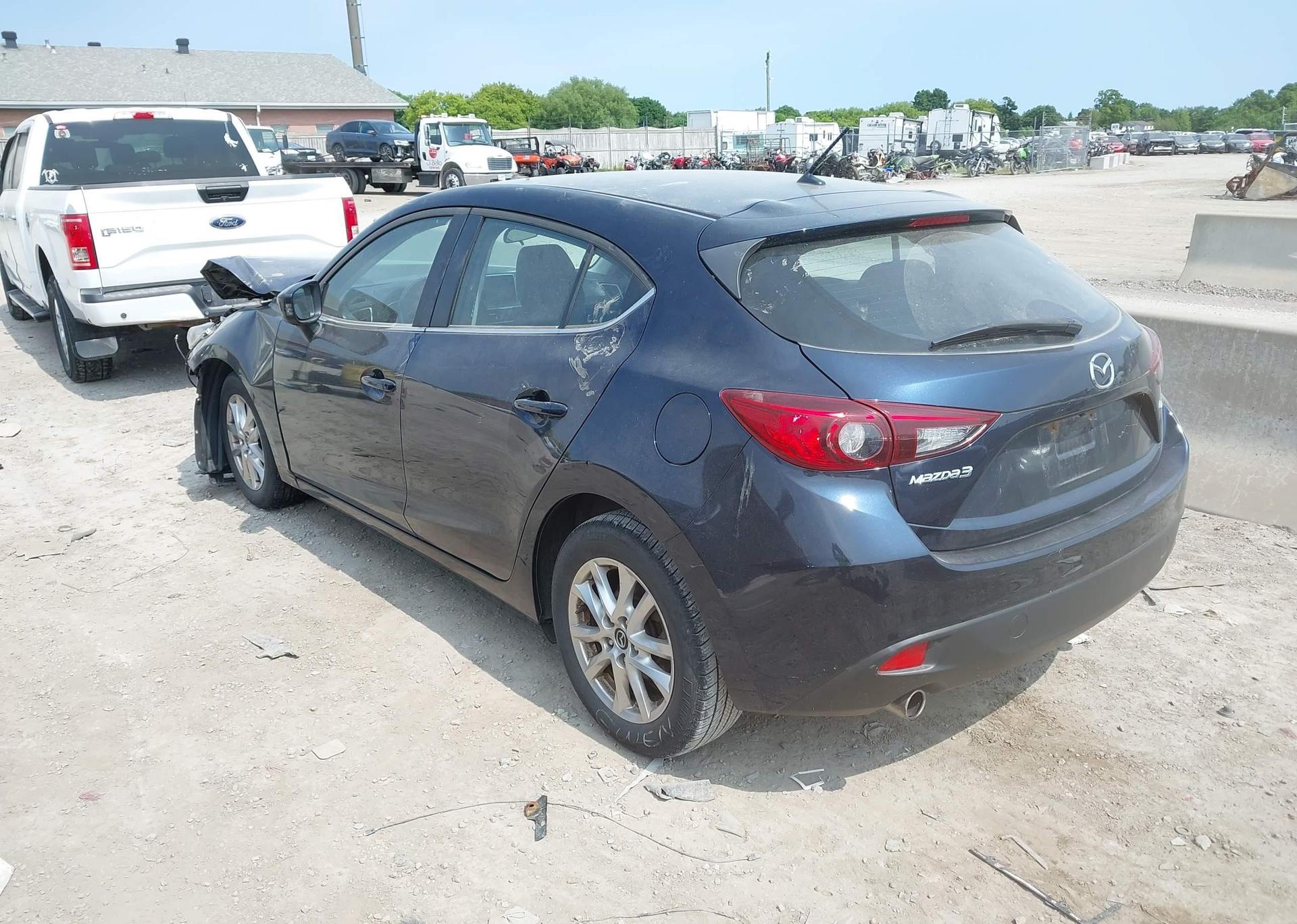 2014 MAZDA MAZDA3 GS-SKY