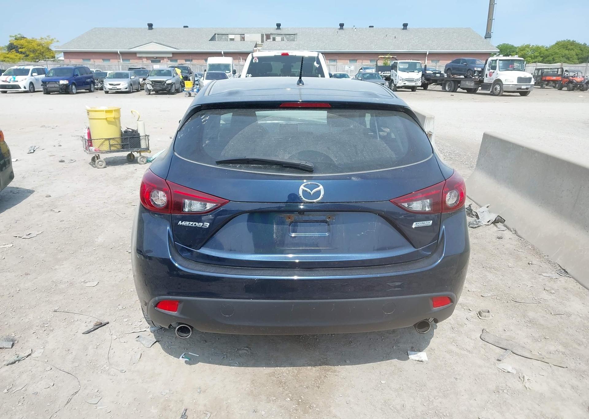 2014 MAZDA MAZDA3 GS-SKY